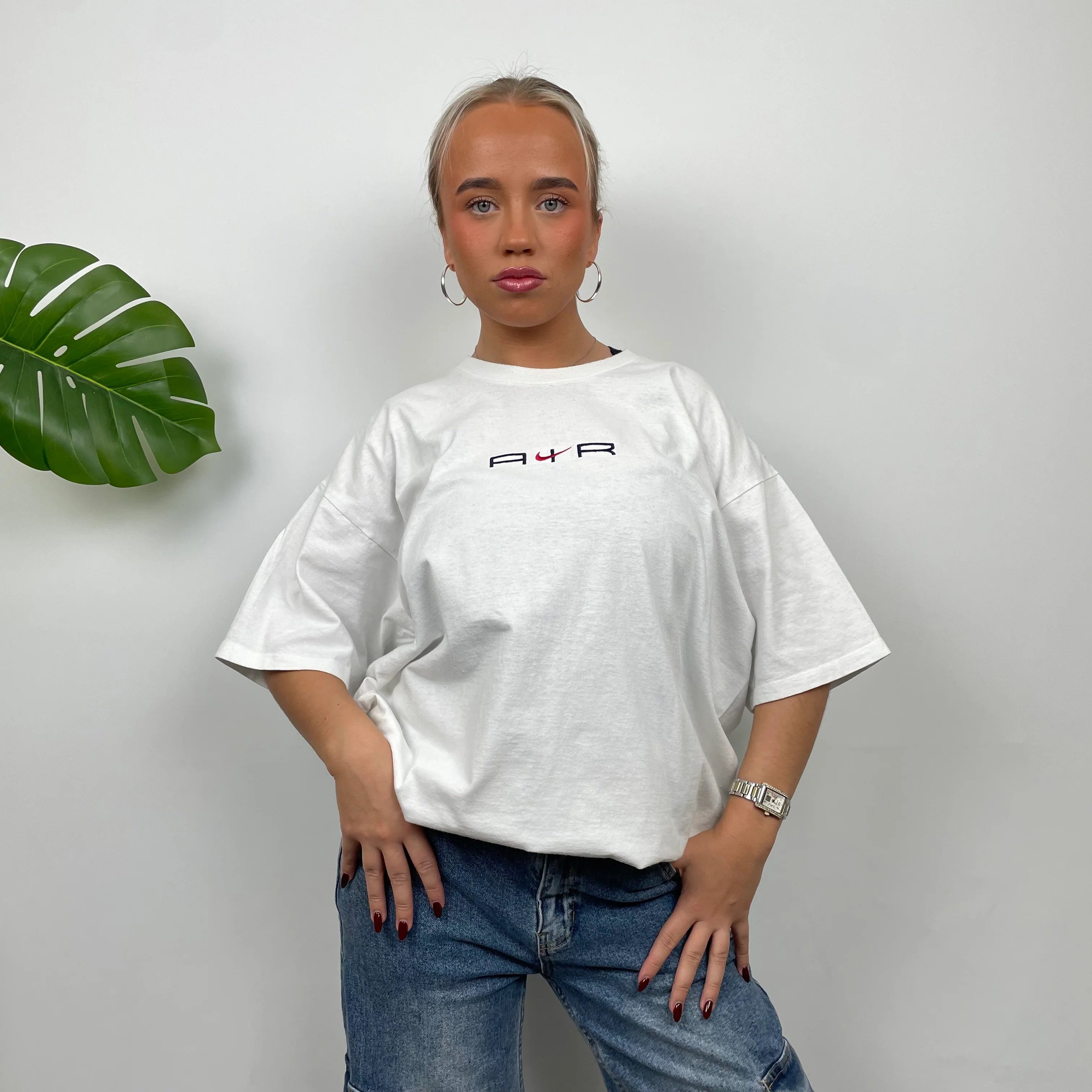 Nike Air White Embroidered Spell Out T Shirt (L) - Image 4