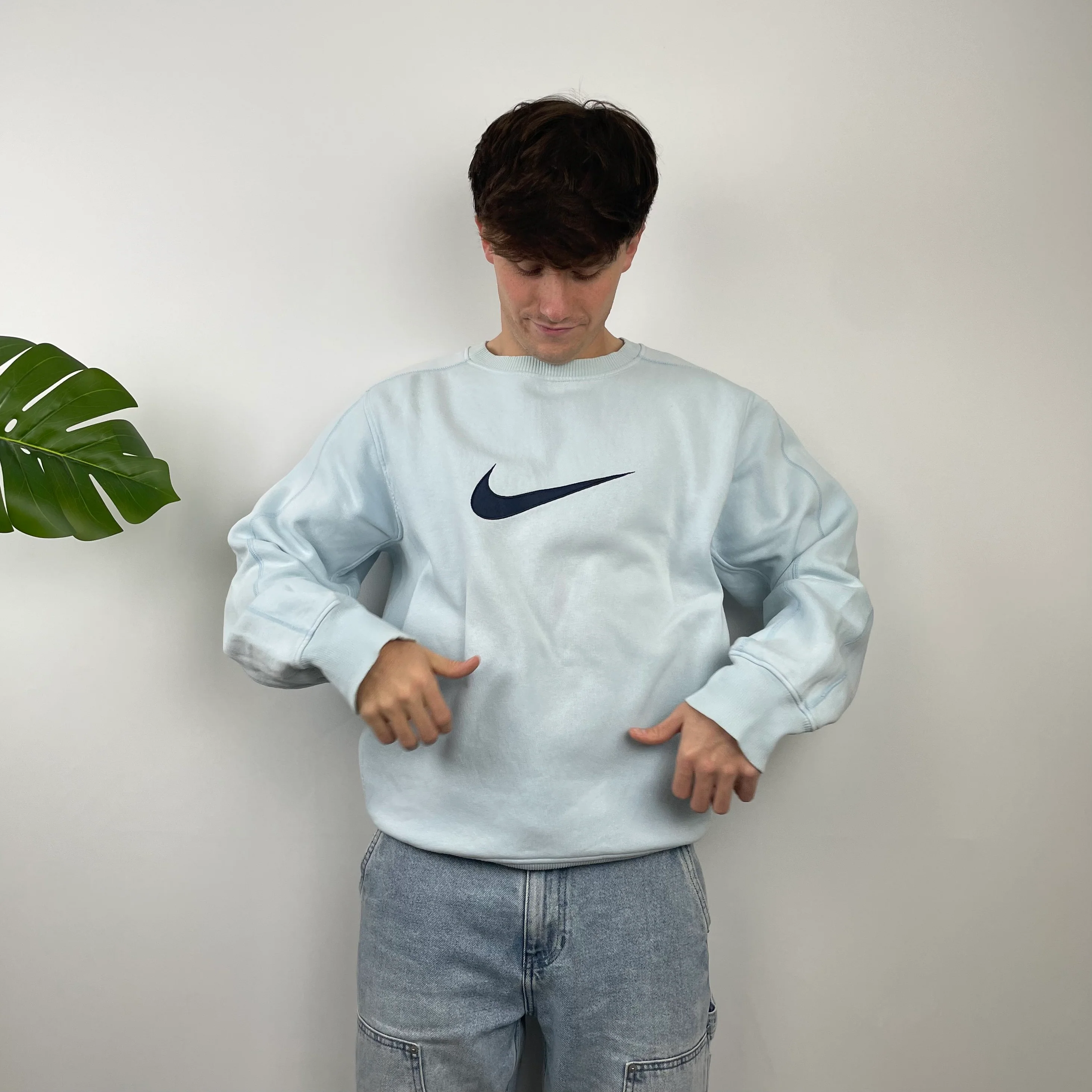 Nike Baby Blue Embroidered Swoosh Sweatshirt (L) - Image 3