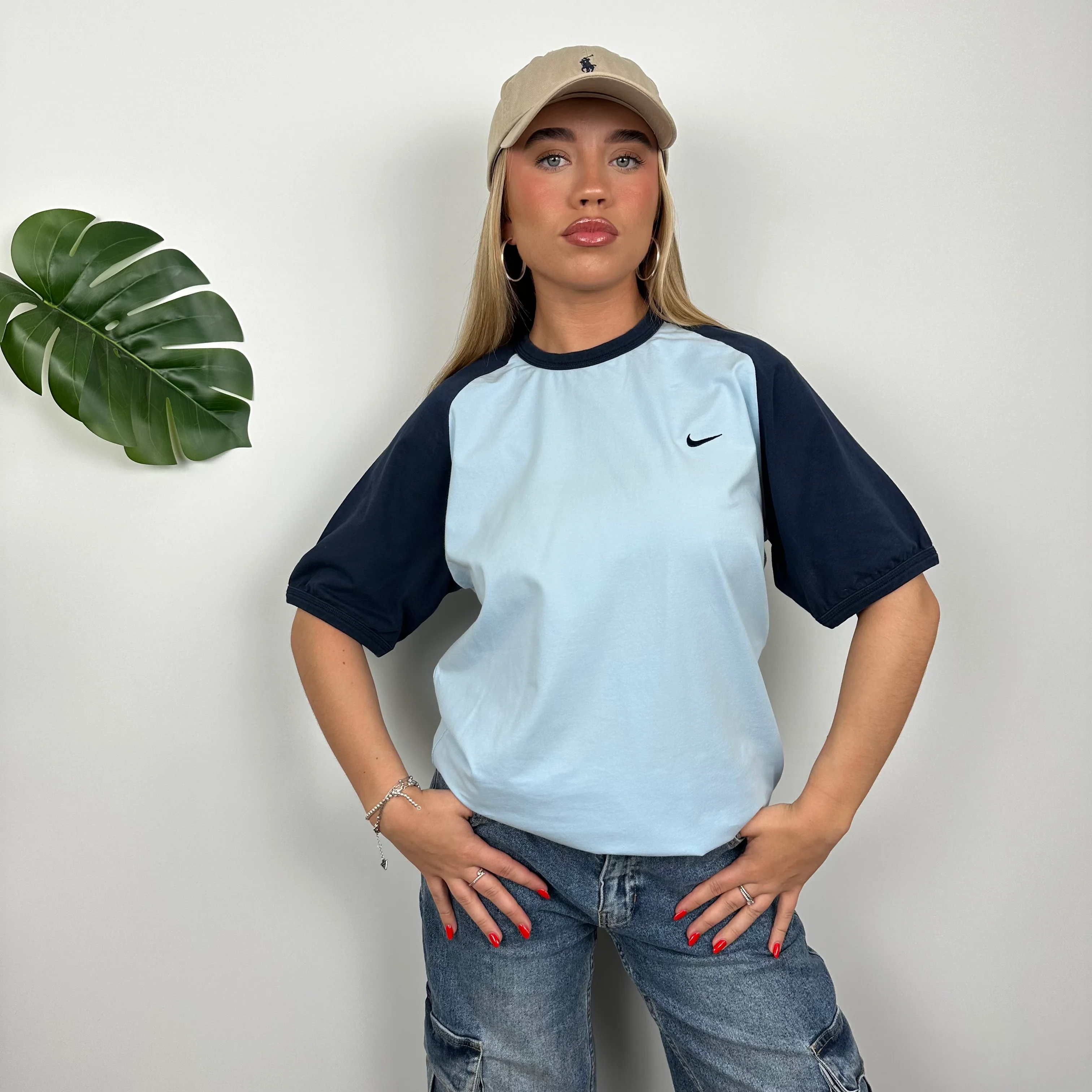 Nike Baby Blue Swoosh T Shirt (L) - Image 3