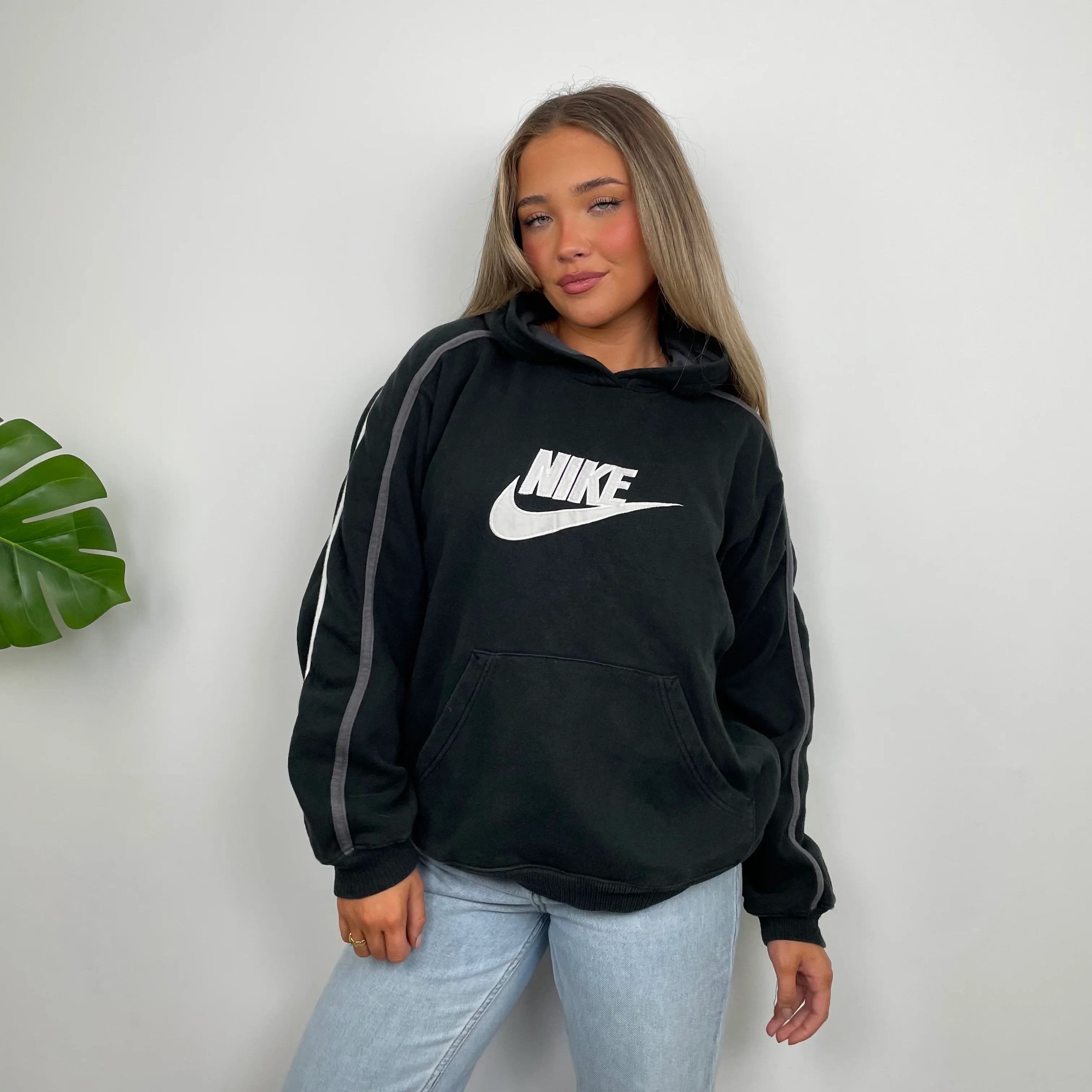Nike Black Embroidered Spell Out Hoodie (M) - Image 2