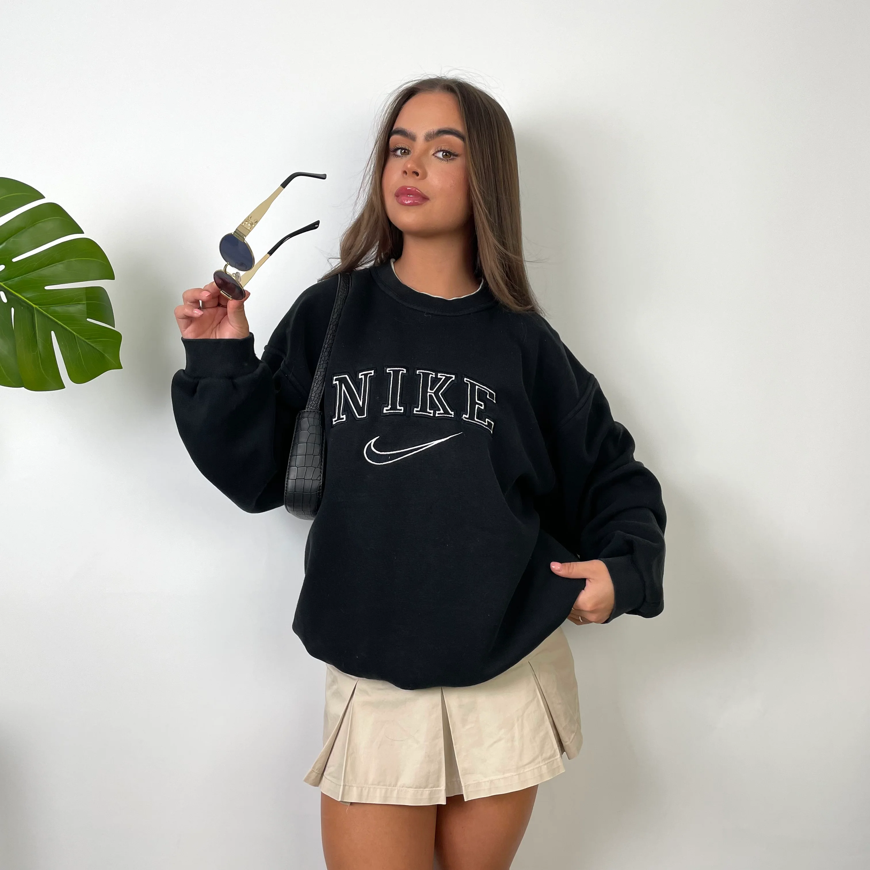 Nike Black Embroidered Spell Out Sweatshirt (L) - Image 4