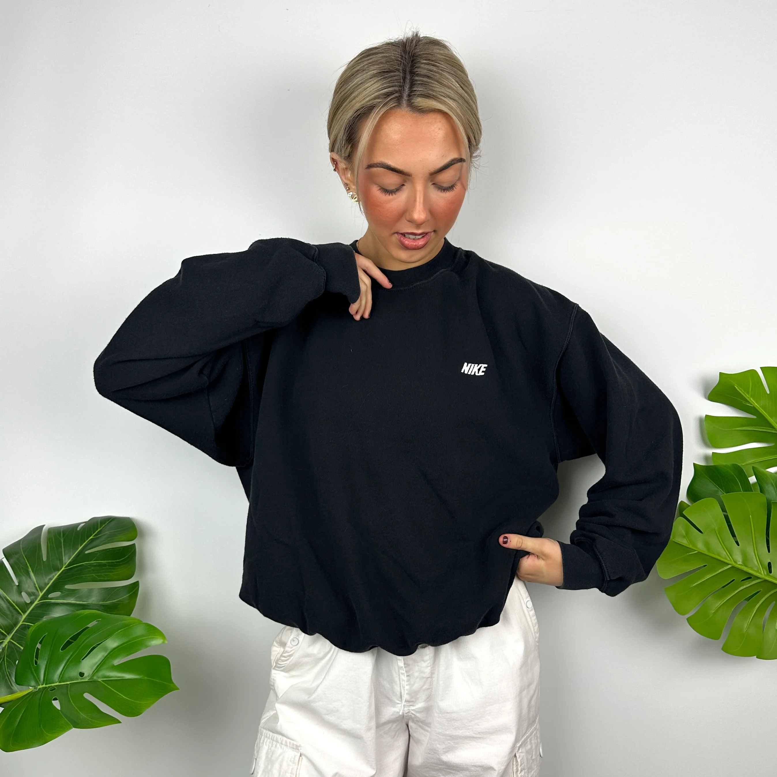 Nike Black Embroidered Spell Out Sweatshirt (M) - Image 5