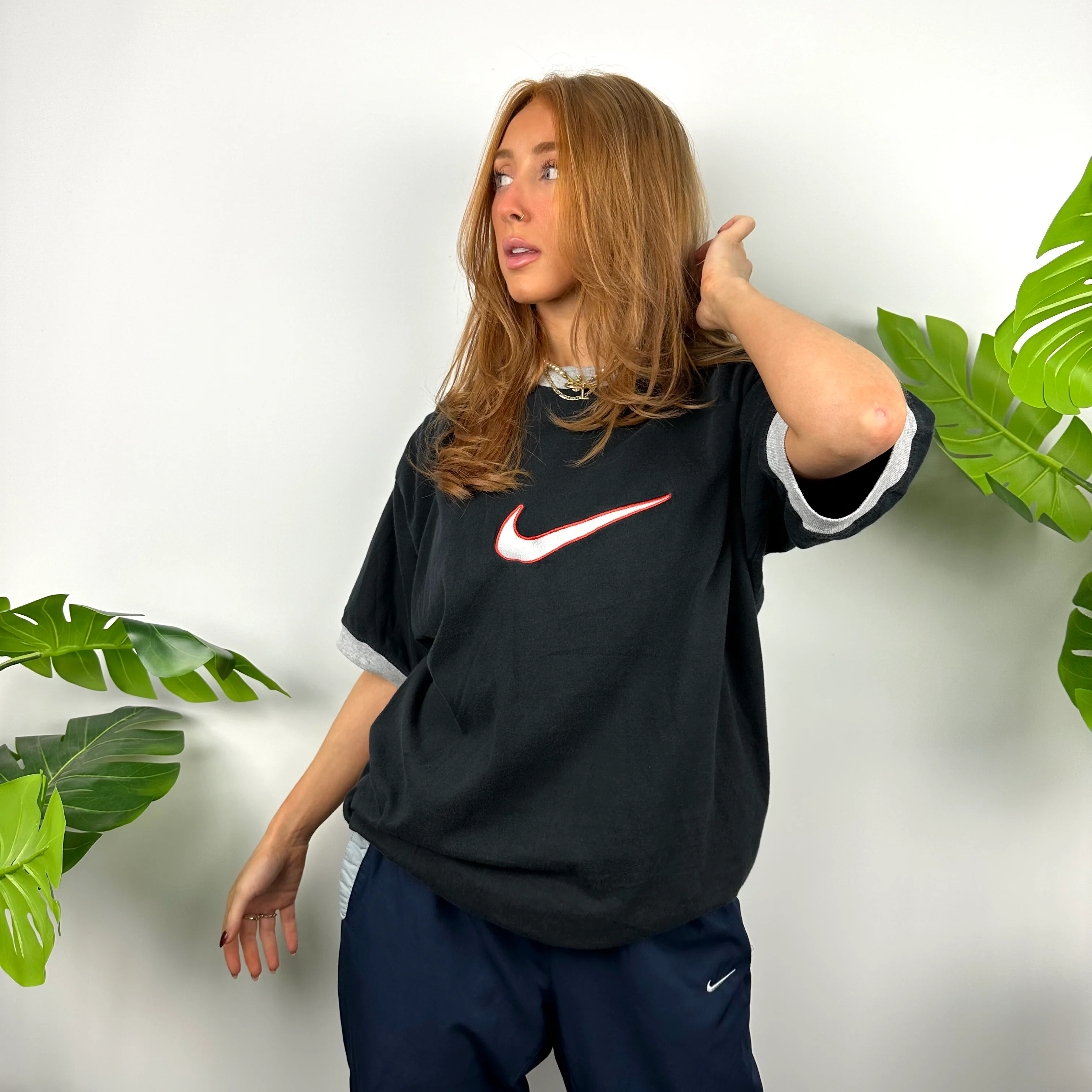 Nike Black Embroidered Spell Out T Shirt (L) - Image 2