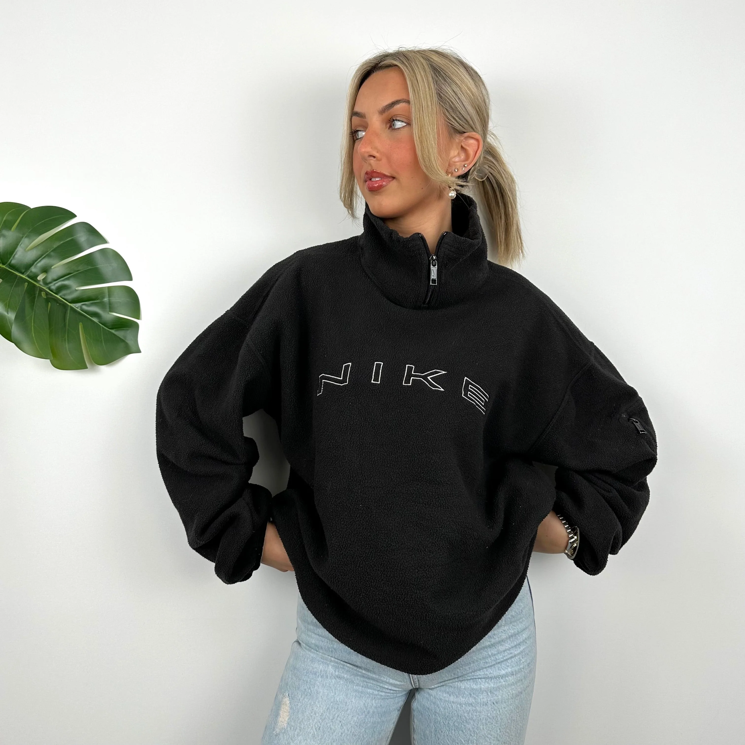 Nike Black Embroidered Spell Out Teddy Bear Fleece Quarter Zip Sweatshirt (M) - Image 2