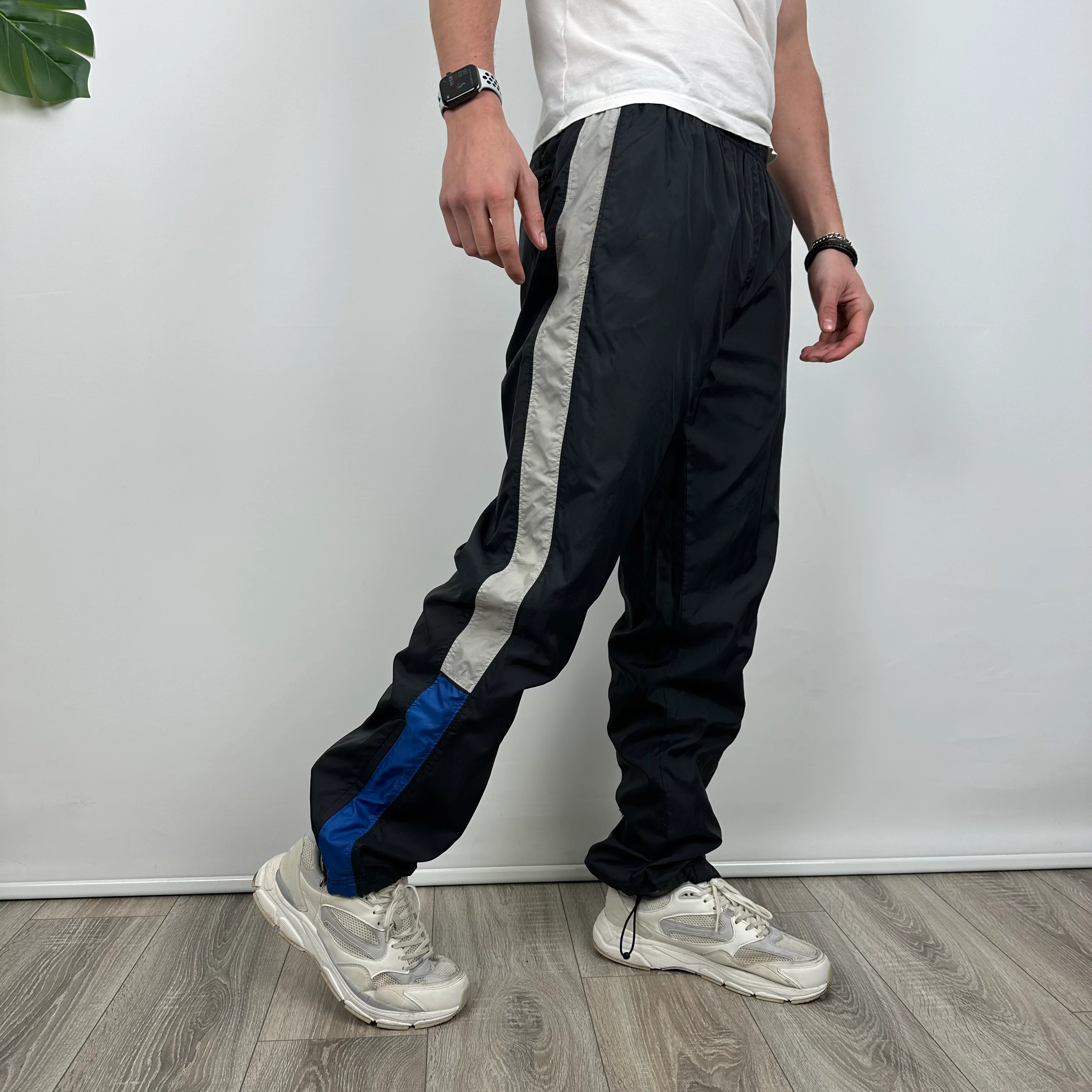 Nike Black Embroidered Spell Out Track Pants (XL) - Image 3