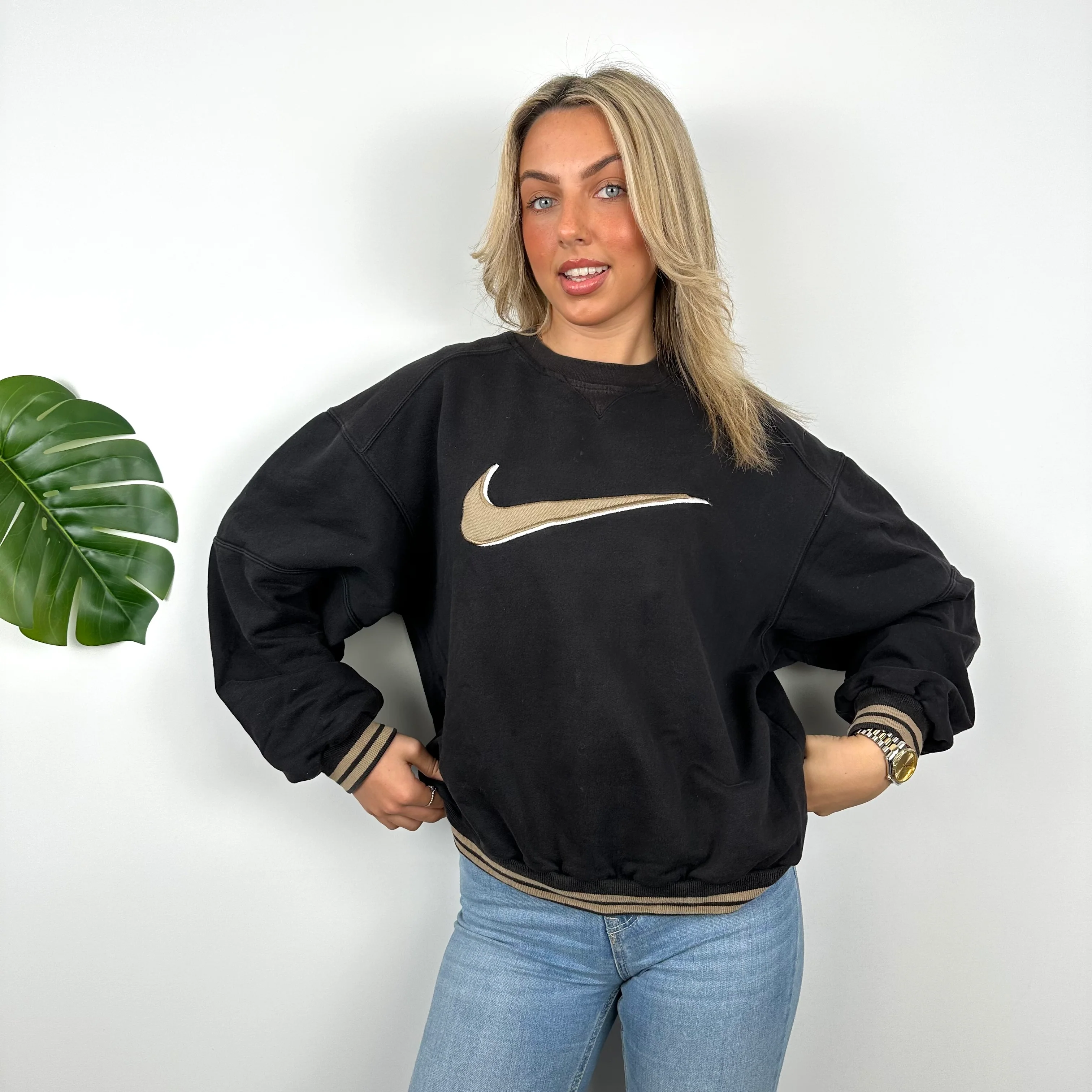 Nike Black Embroidered Swoosh Sweatshirt (S) - Image 4