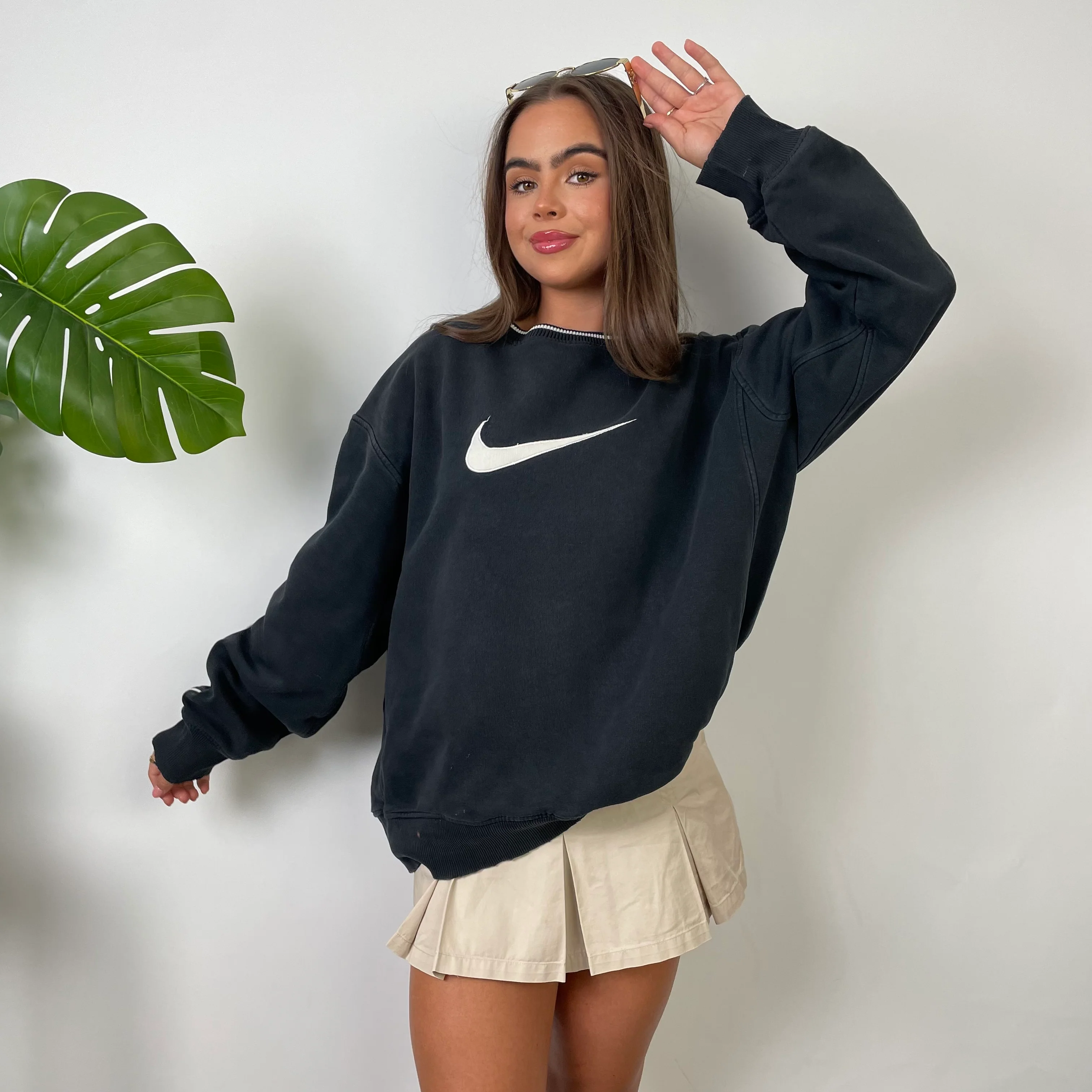 Nike Black Embroidered Swoosh Sweatshirt (L) - Image 3