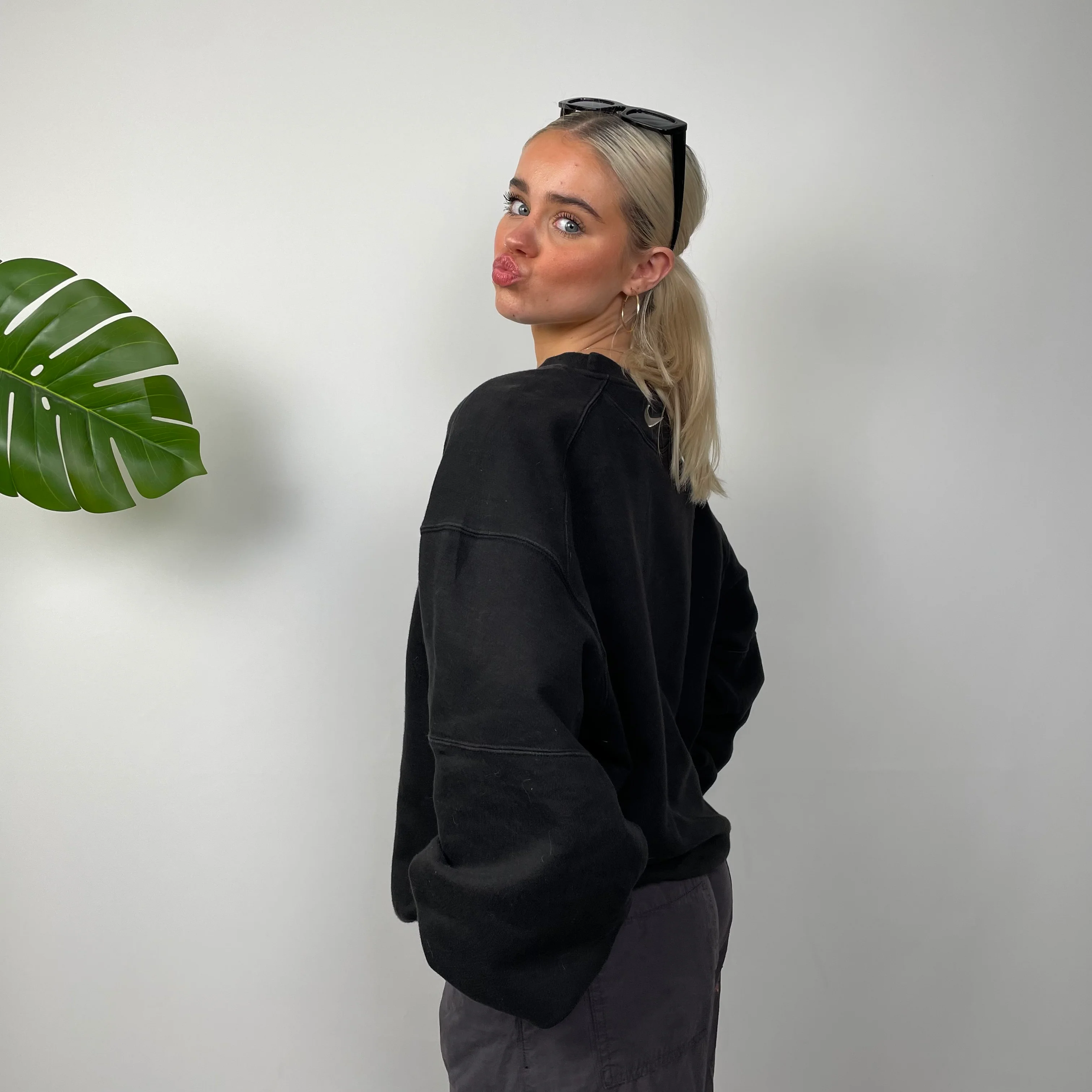 Nike Black Embroidered Swoosh Sweatshirt (M) - Image 6