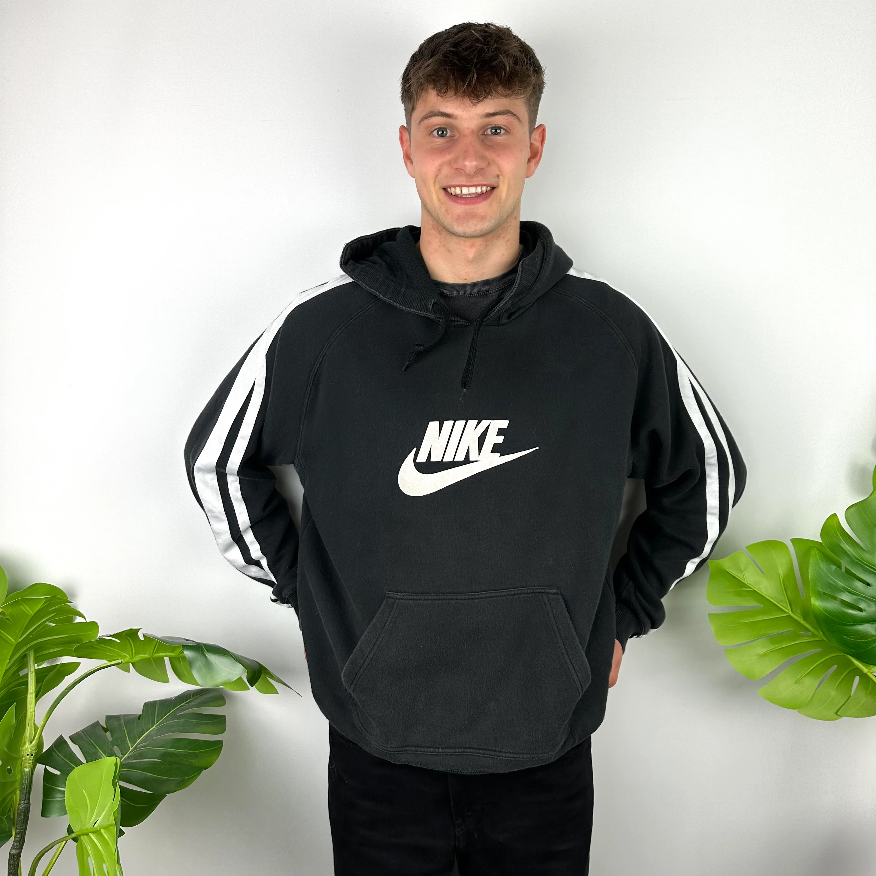 Nike Black Spell Out Hoodie (XL) - Image 5