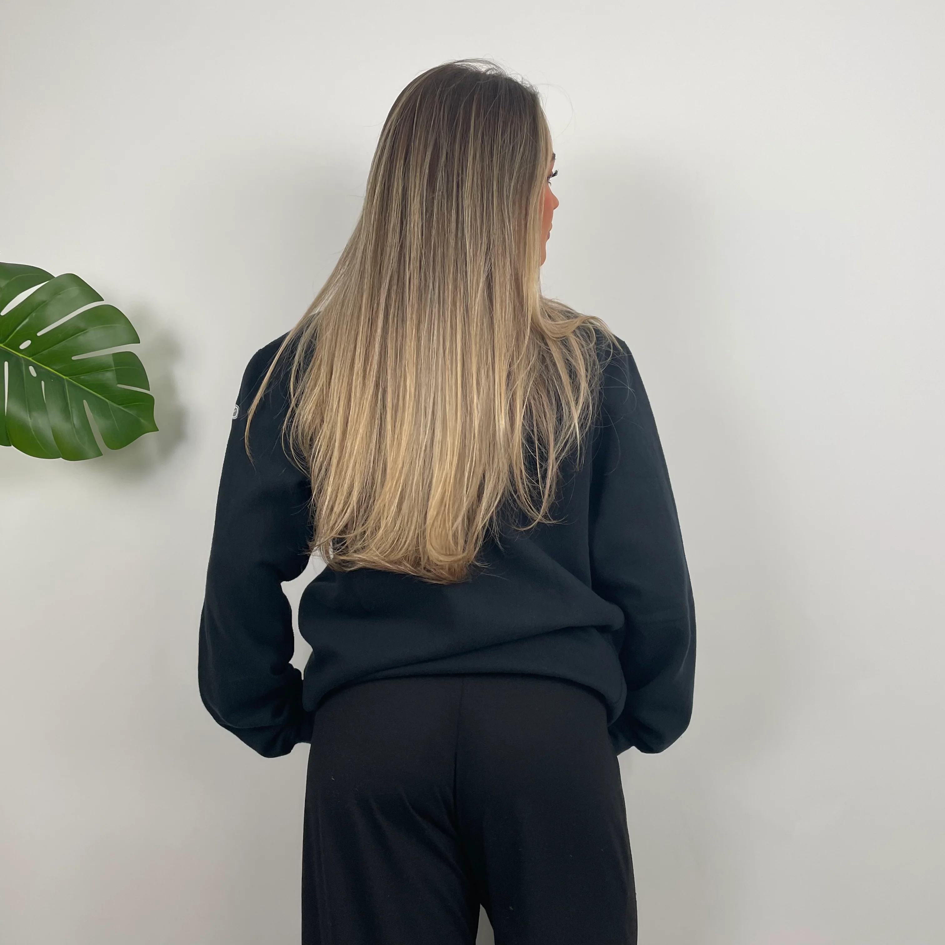 Nike Black Spell Out Sweatshirt (L) - Image 6