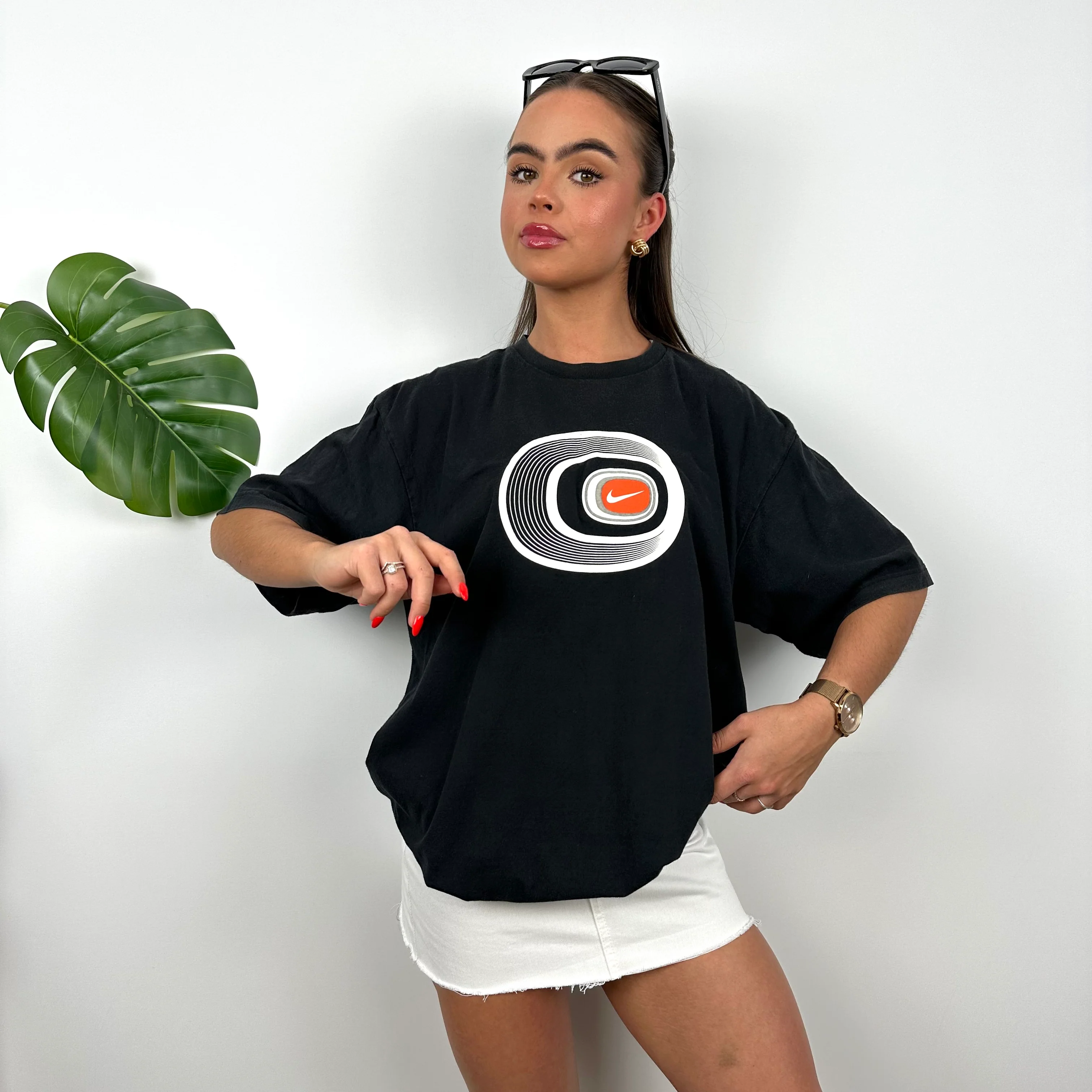 Nike Black Swoosh T Shirt (L) - Image 2