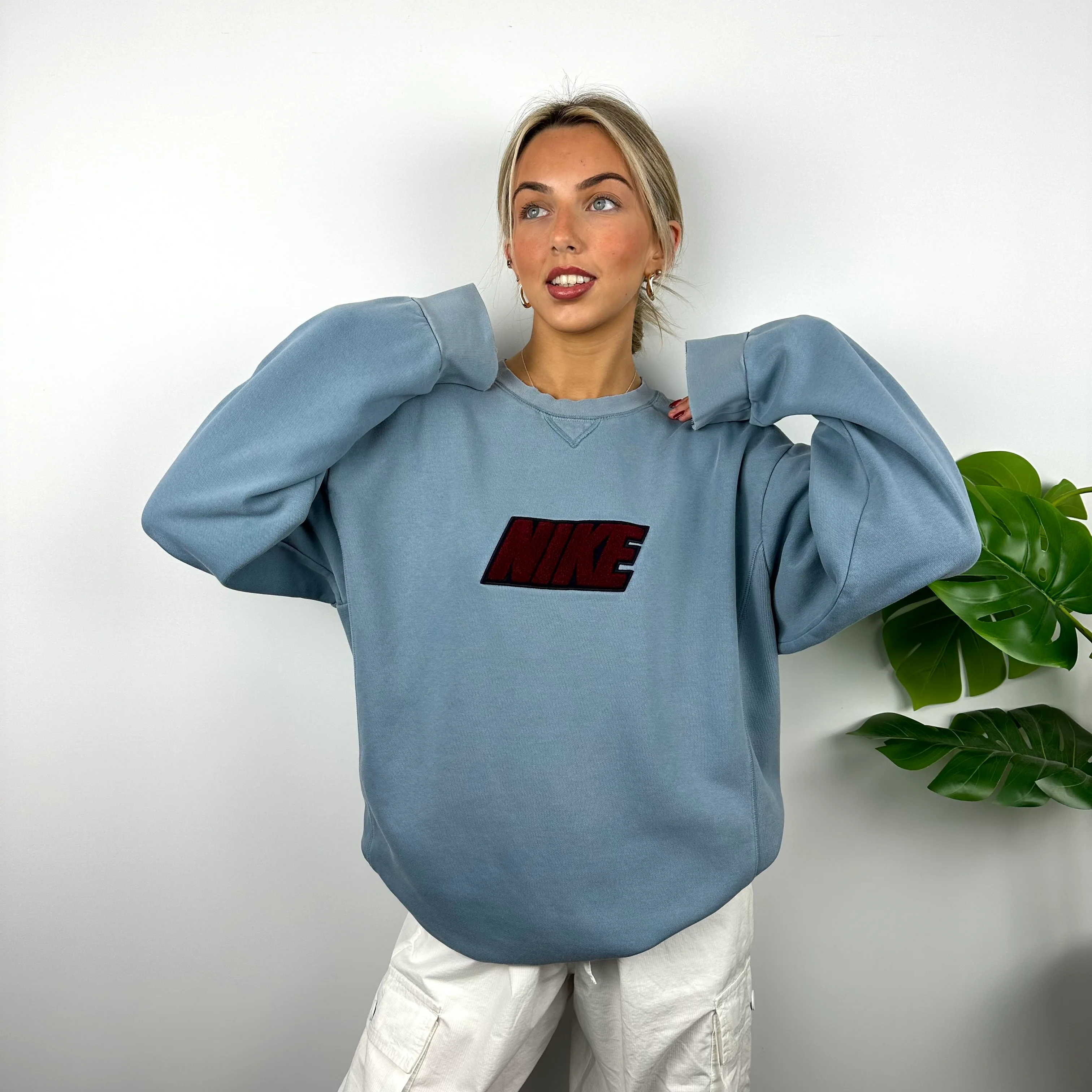 Nike Blue Embroidered Spell Out Sweatshirt (XL) - Image 6