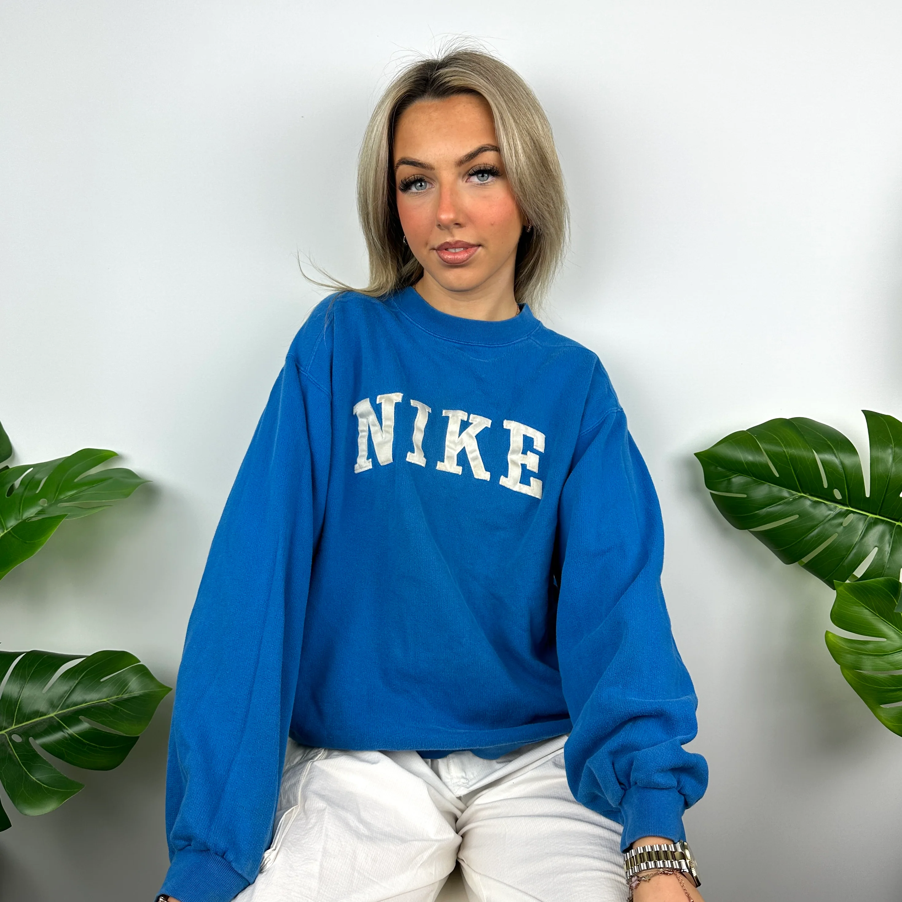 Nike Blue Embroidered Spell Out Sweatshirt (M) - Image 5