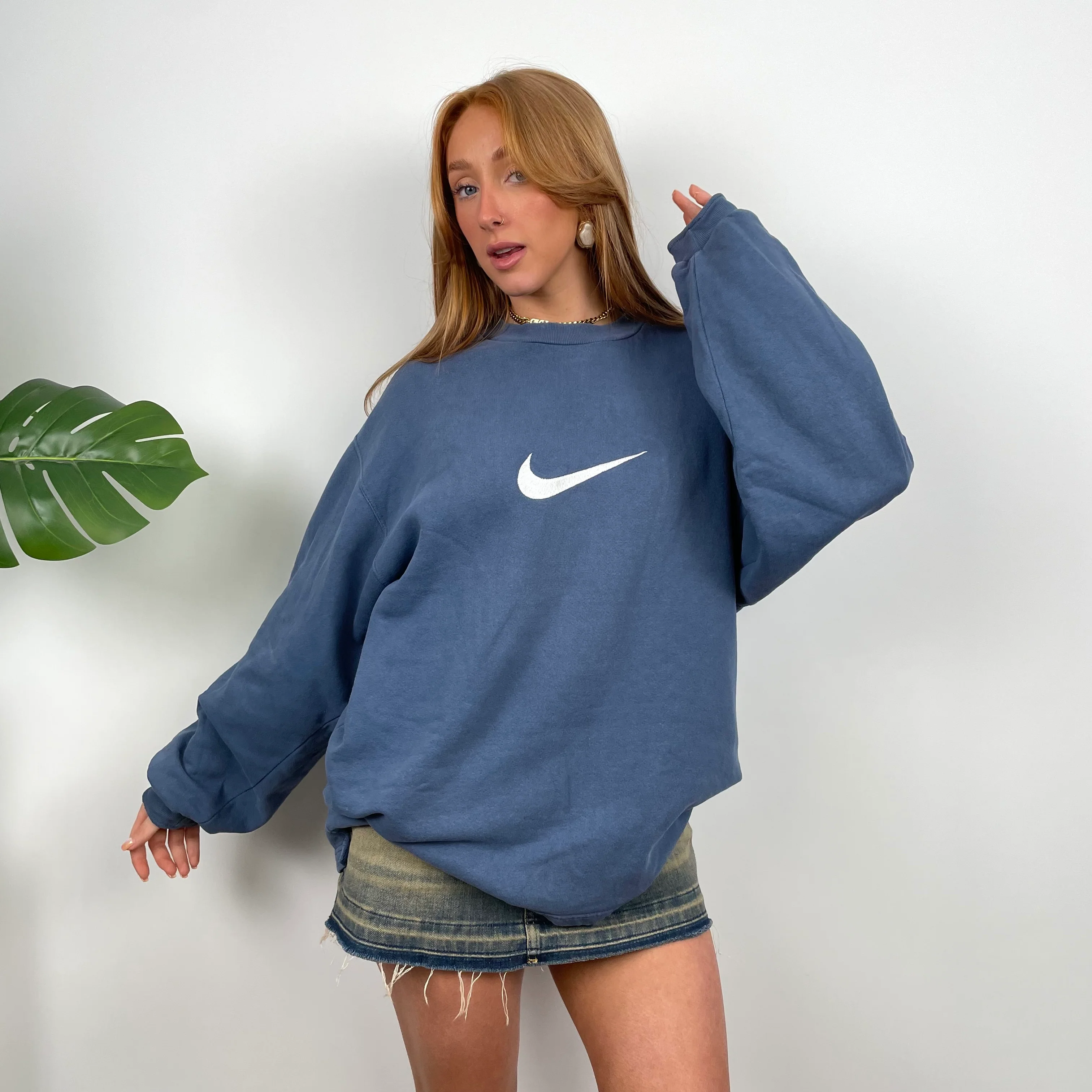 Nike Blue Embroidered Swoosh Sweatshirt (M) - Image 5