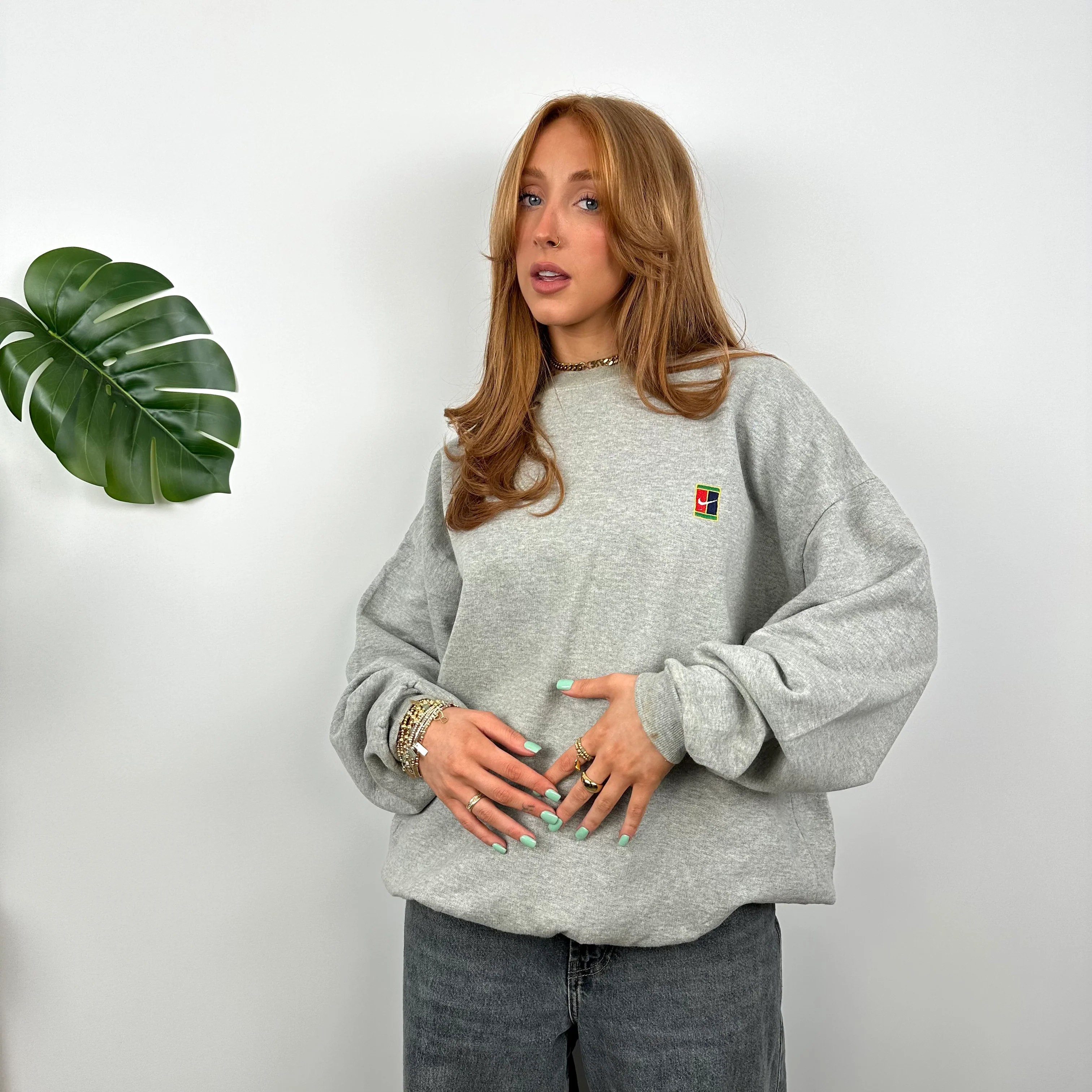 Nike Challenge Court RARE Grey Embroidered Swoosh Sweatshirt (M) - Image 2