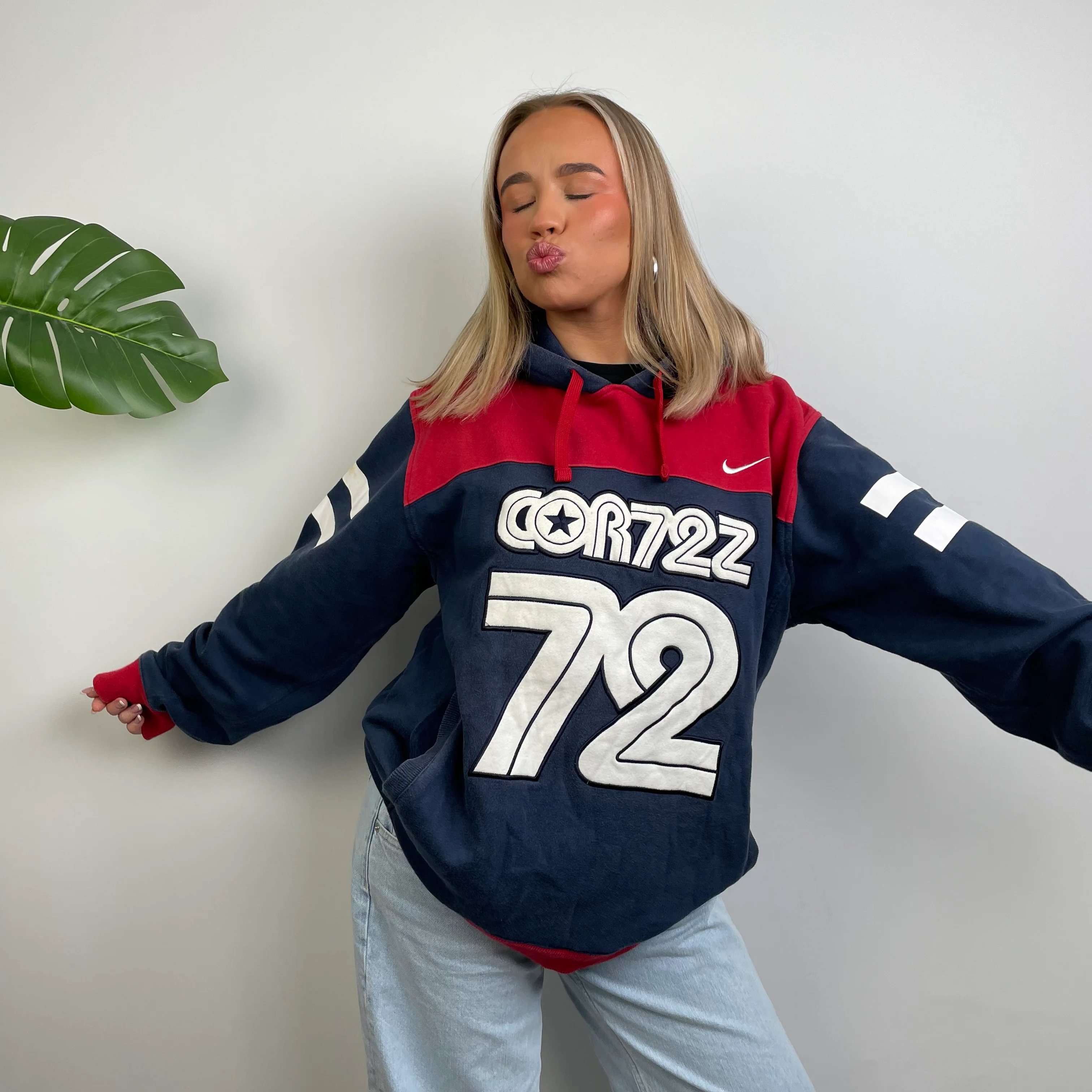 Nike Cortez Navy Embroidered Spell Out Hoodie (XL) - Image 9