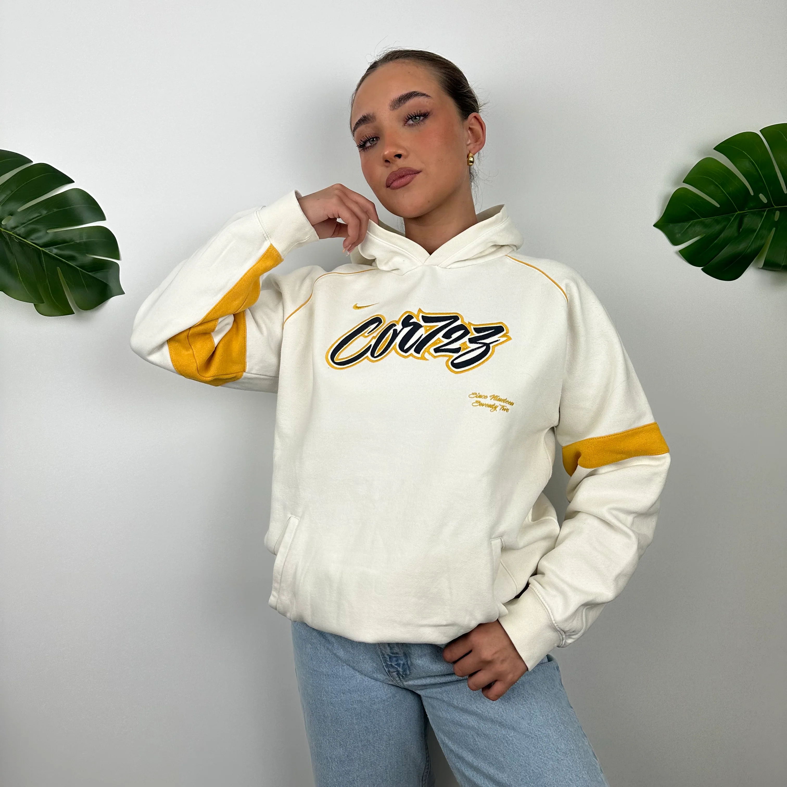 Nike Cortez RARE Cream Embroidered Spell Out Hoodie (M) - Image 5