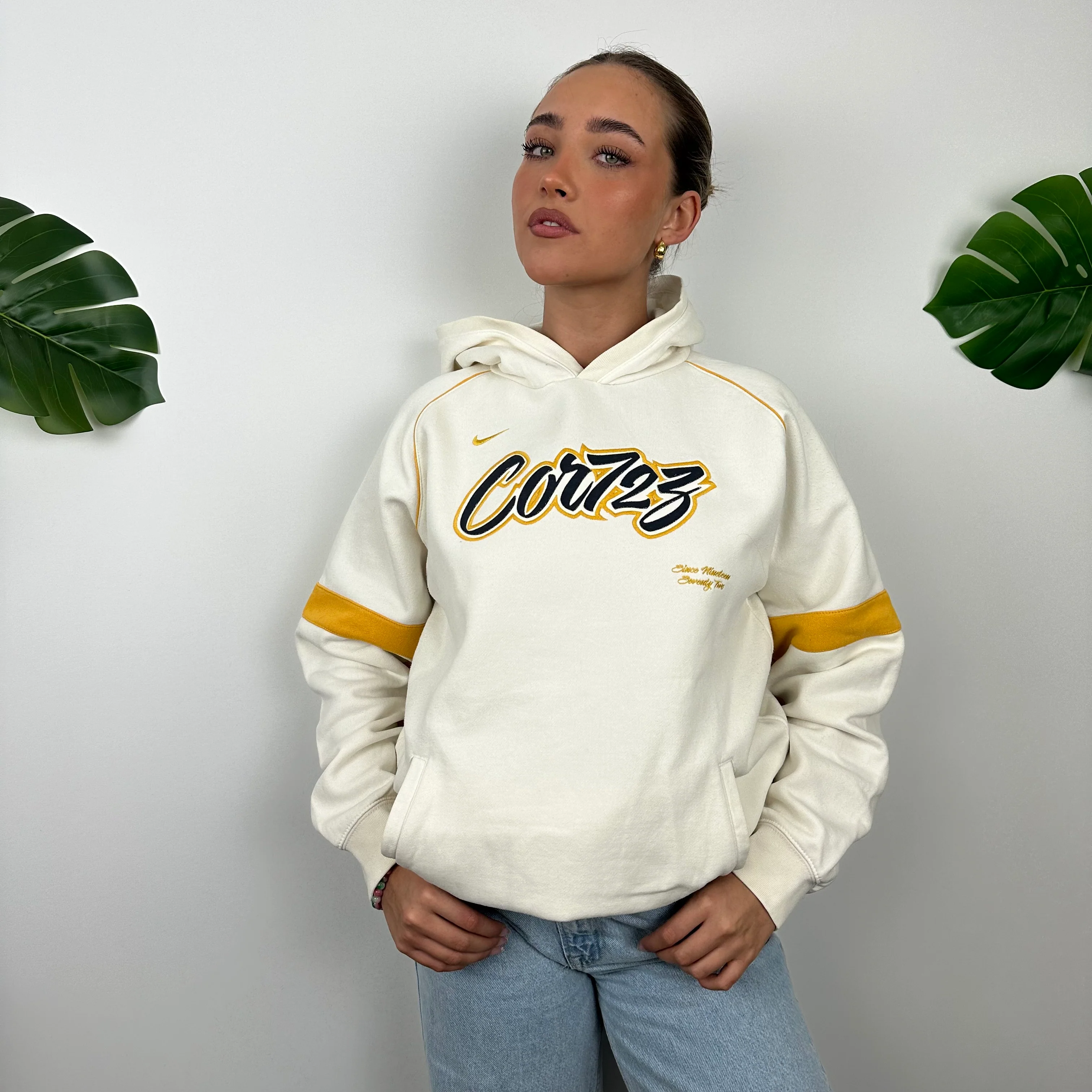 Nike Cortez RARE Cream Embroidered Spell Out Hoodie (M) - Image 8