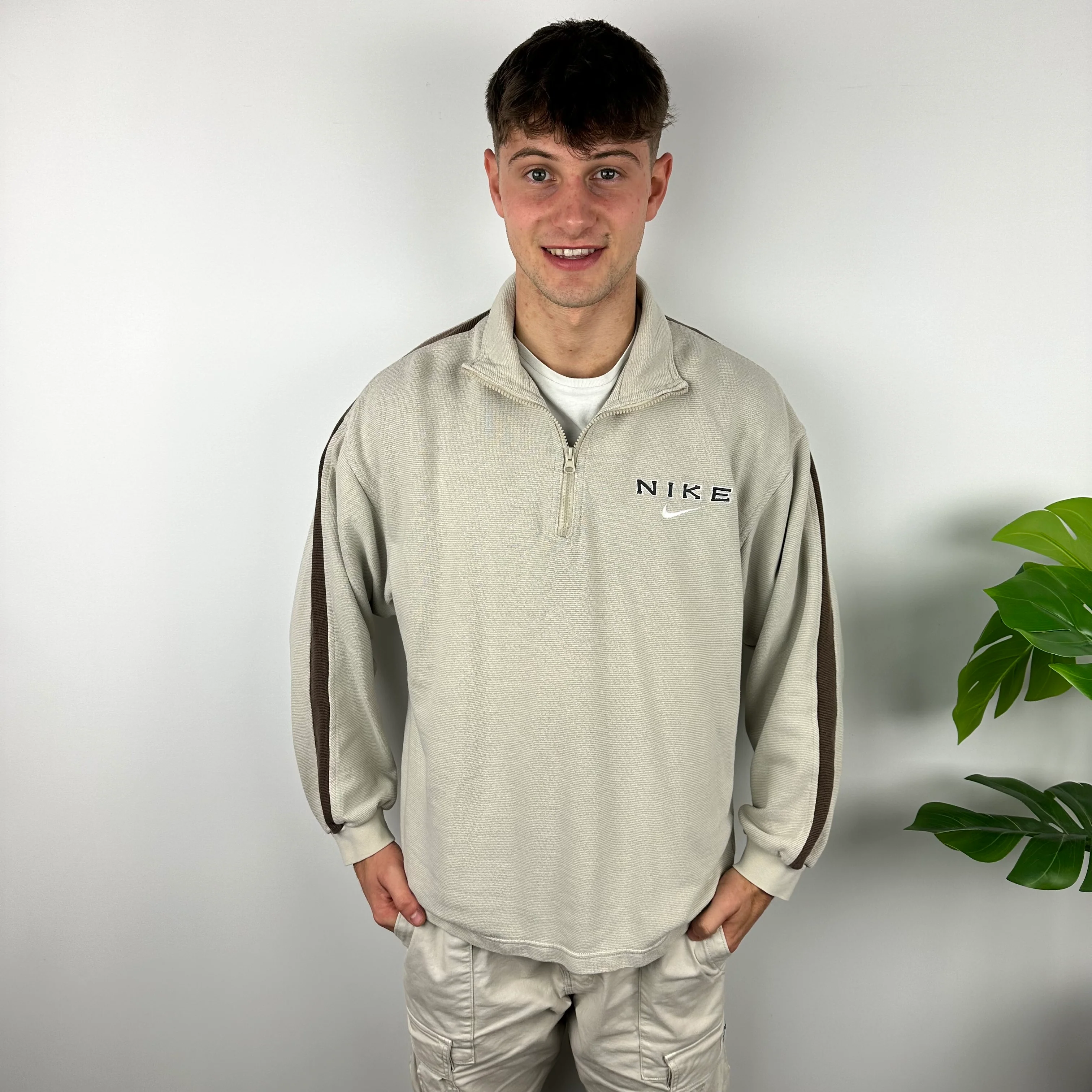 Nike Cream Embroidered Spell Out Quarter Zip Sweatshirt (L) - Image 3