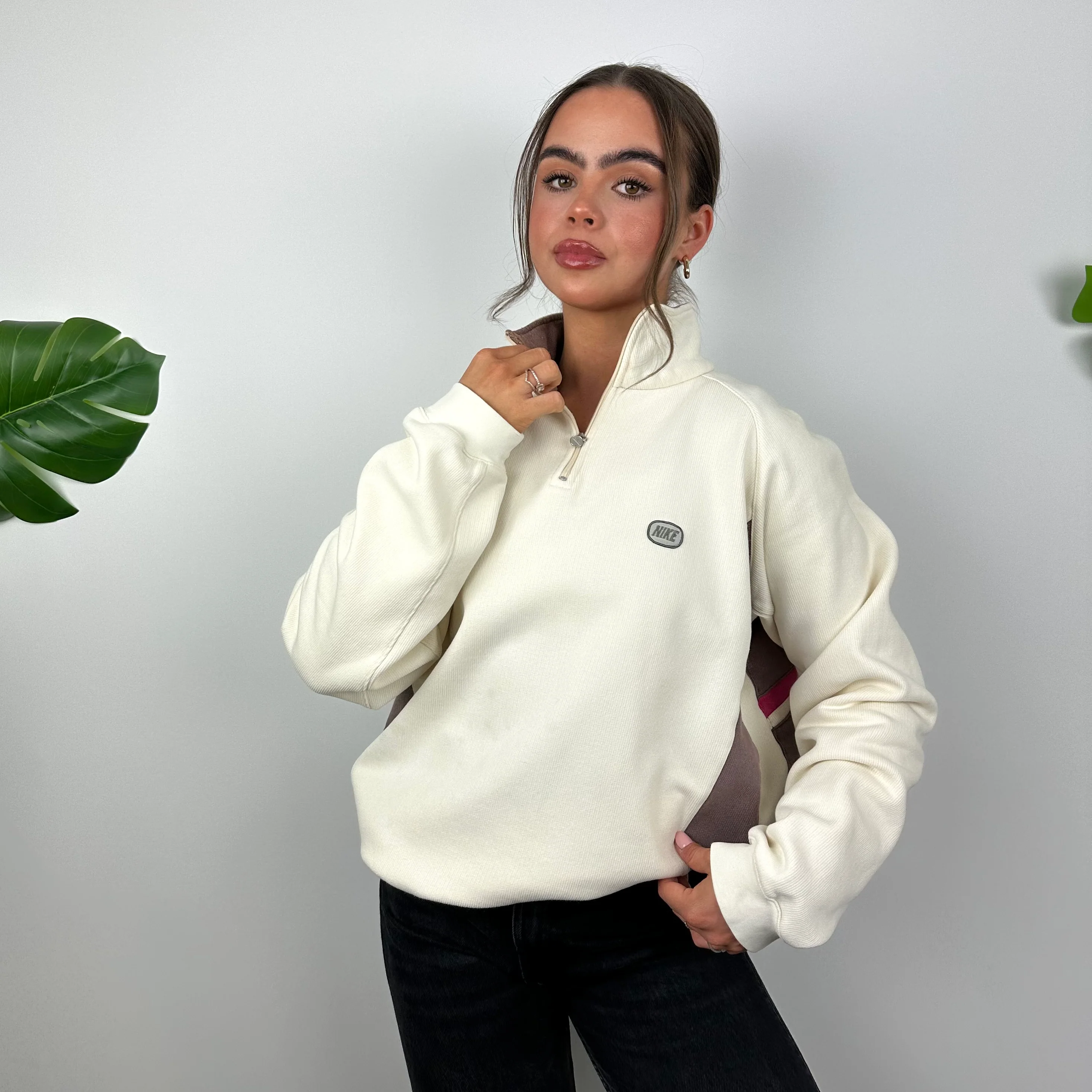 Nike Cream Embroidered Spell Out Quarter Zip Sweatshirt (M) - Image 4
