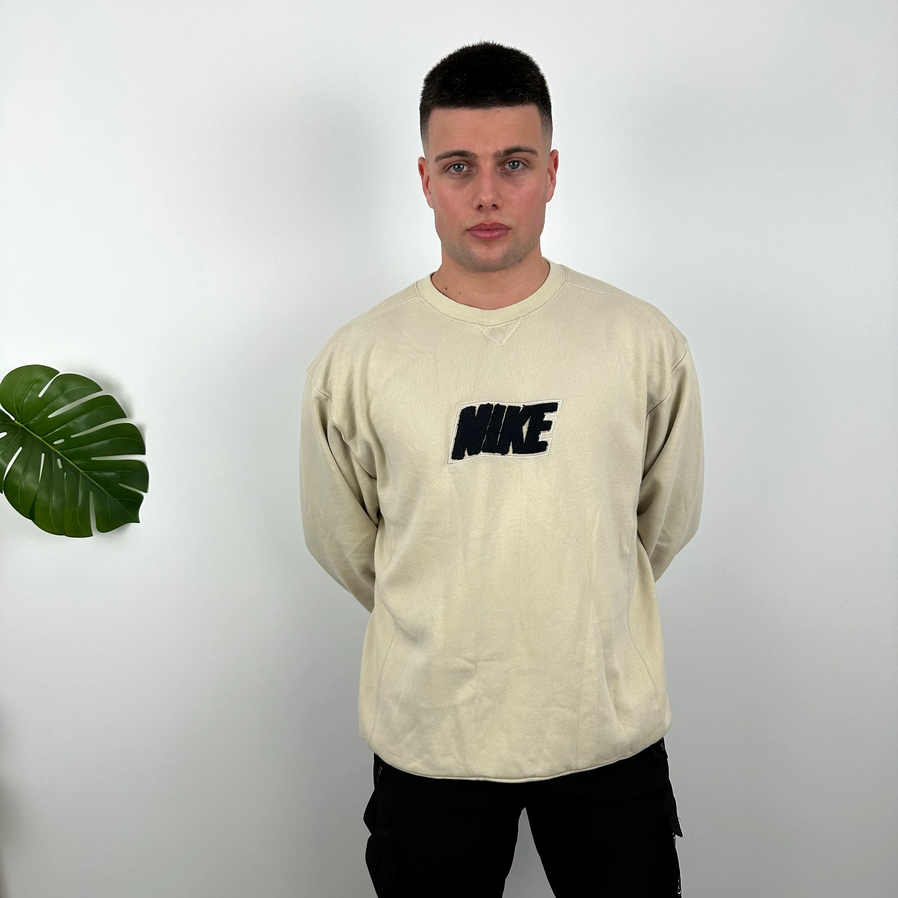 Nike Cream Embroidered Spell Out Sweatshirt (L) - Image 4