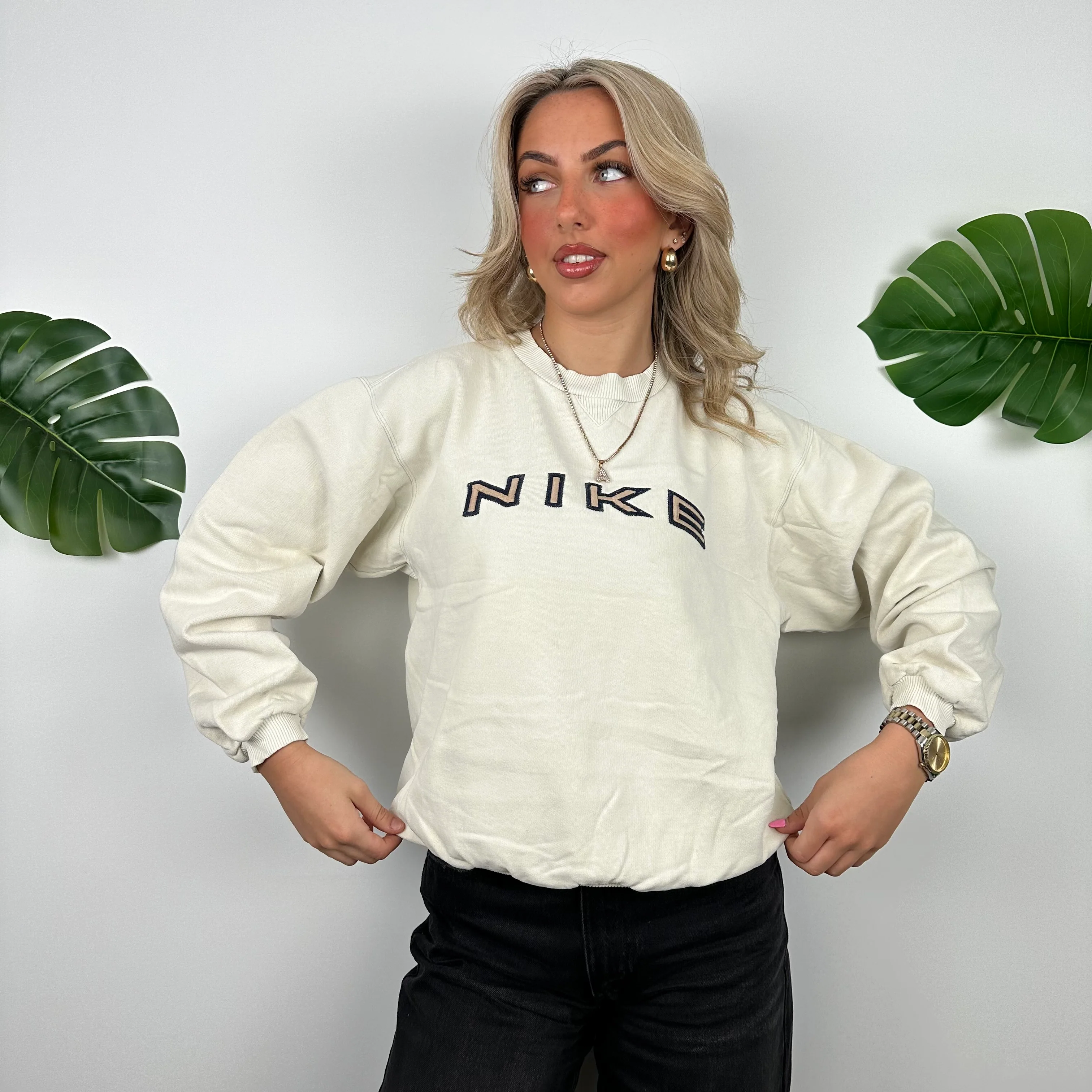 Nike Cream Embroidered Spell Out Sweatshirt (S) - Image 5