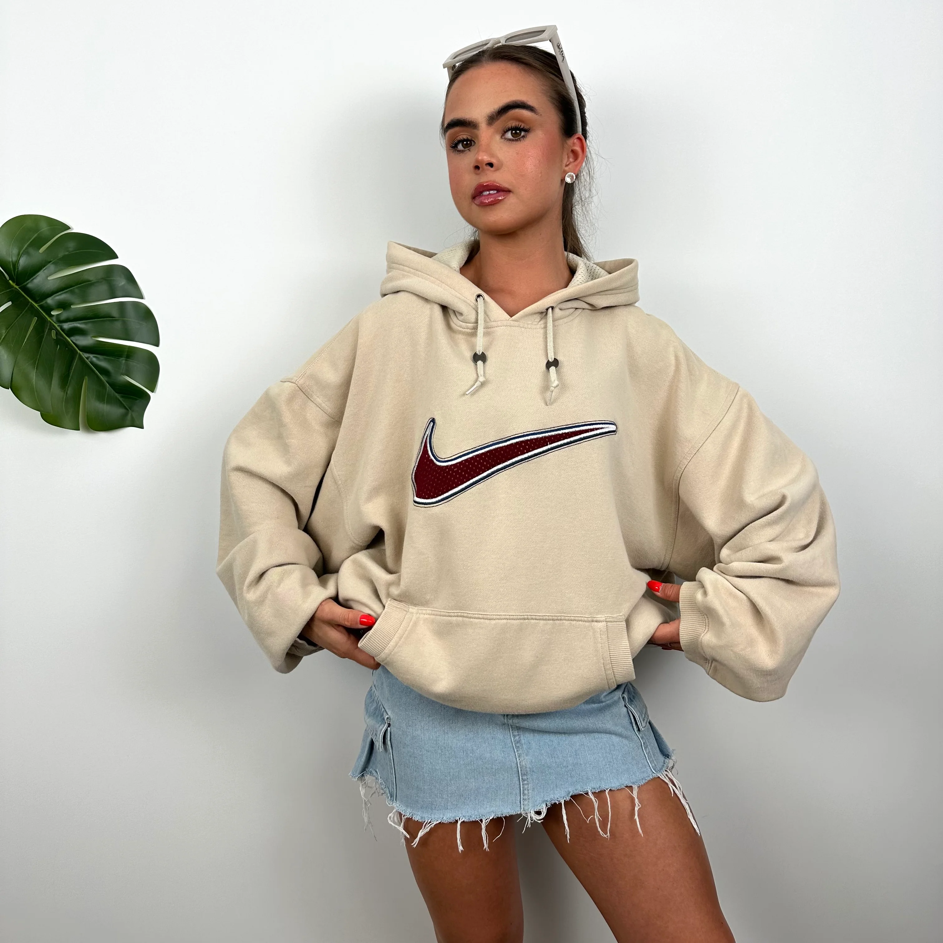 Nike Cream Embroidered Swoosh Hoodie (L) - Image 3