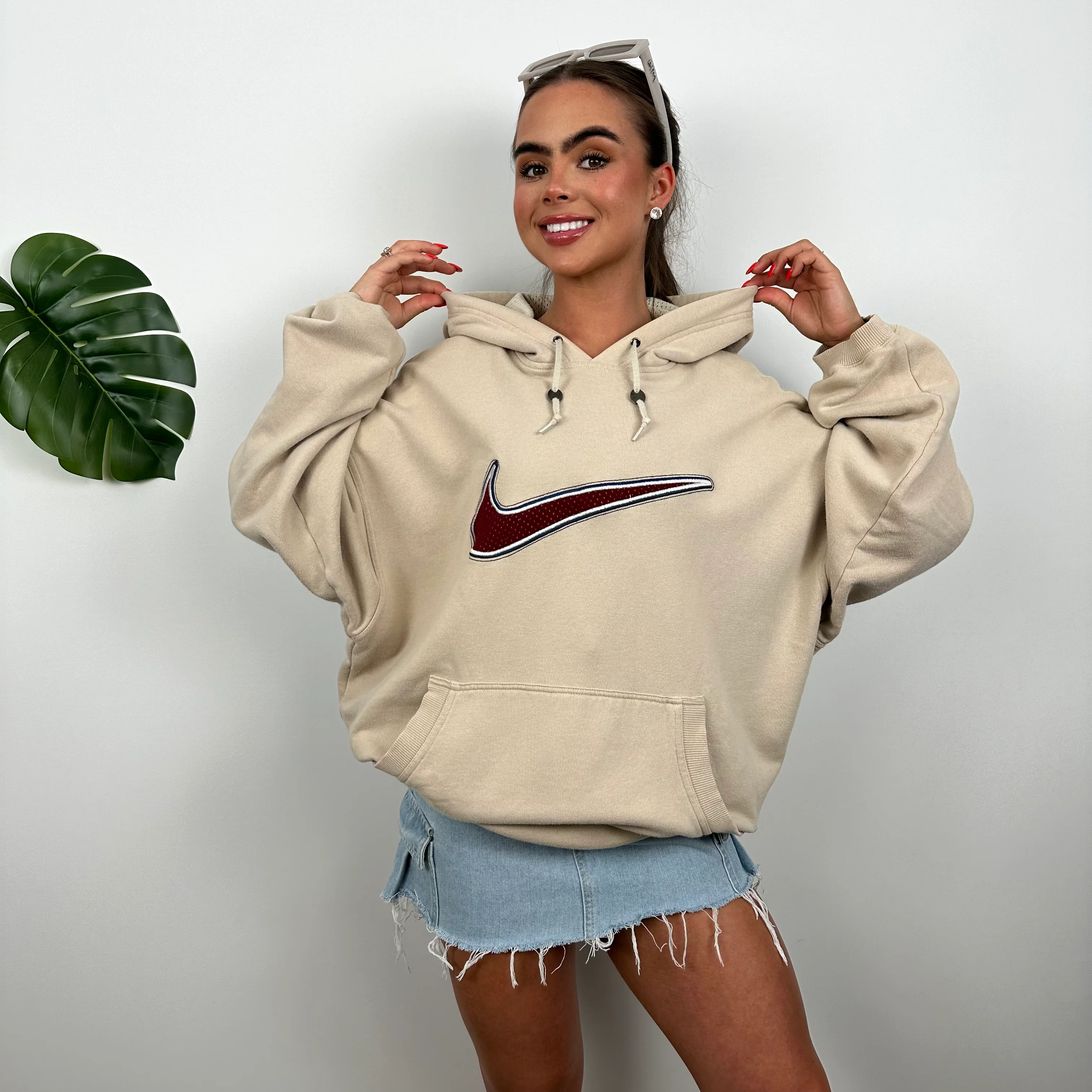 Nike Cream Embroidered Swoosh Hoodie (L) - Image 4