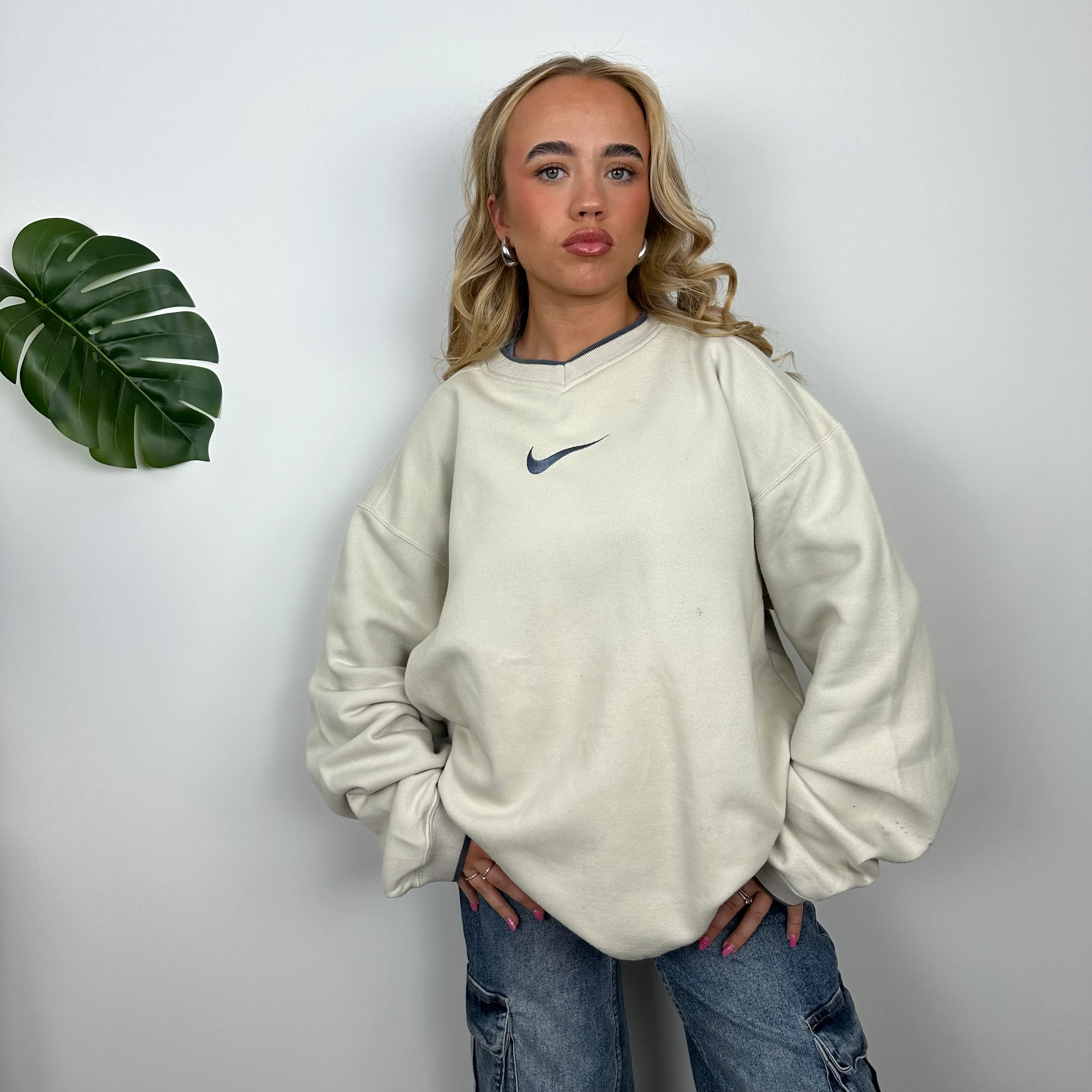 Nike Cream Embroidered Swoosh Sweatshirt (XL) - Image 5