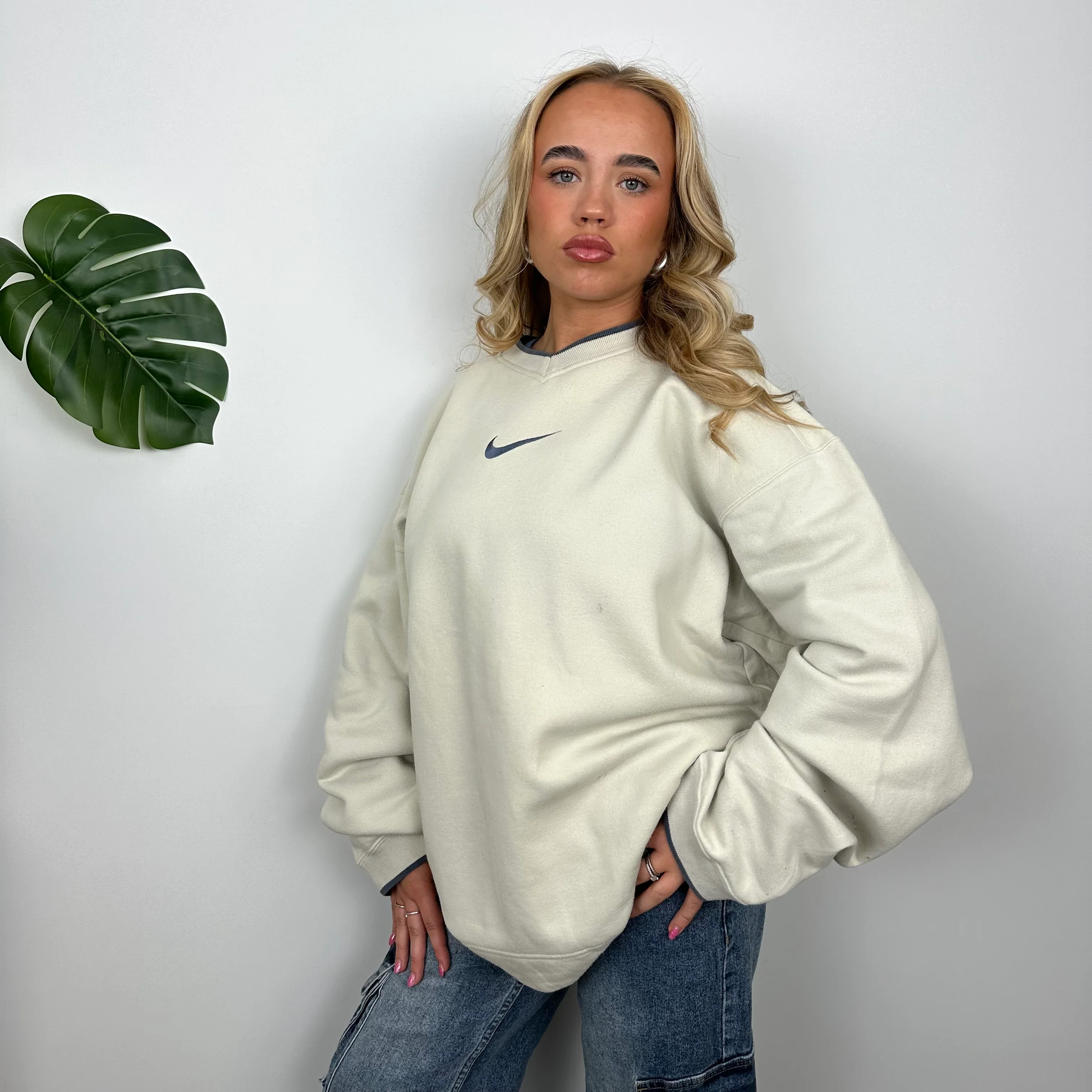Nike Cream Embroidered Swoosh Sweatshirt (XL) - Image 6