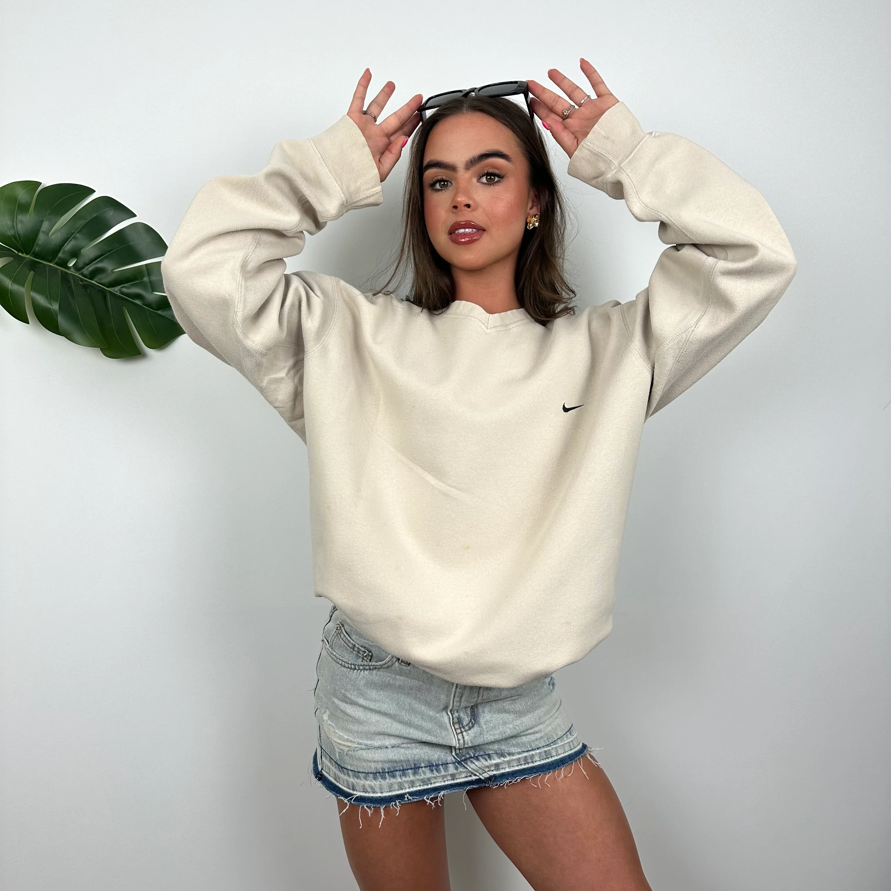 Nike Cream Embroidered Swoosh Sweatshirt (XXL) - Image 4