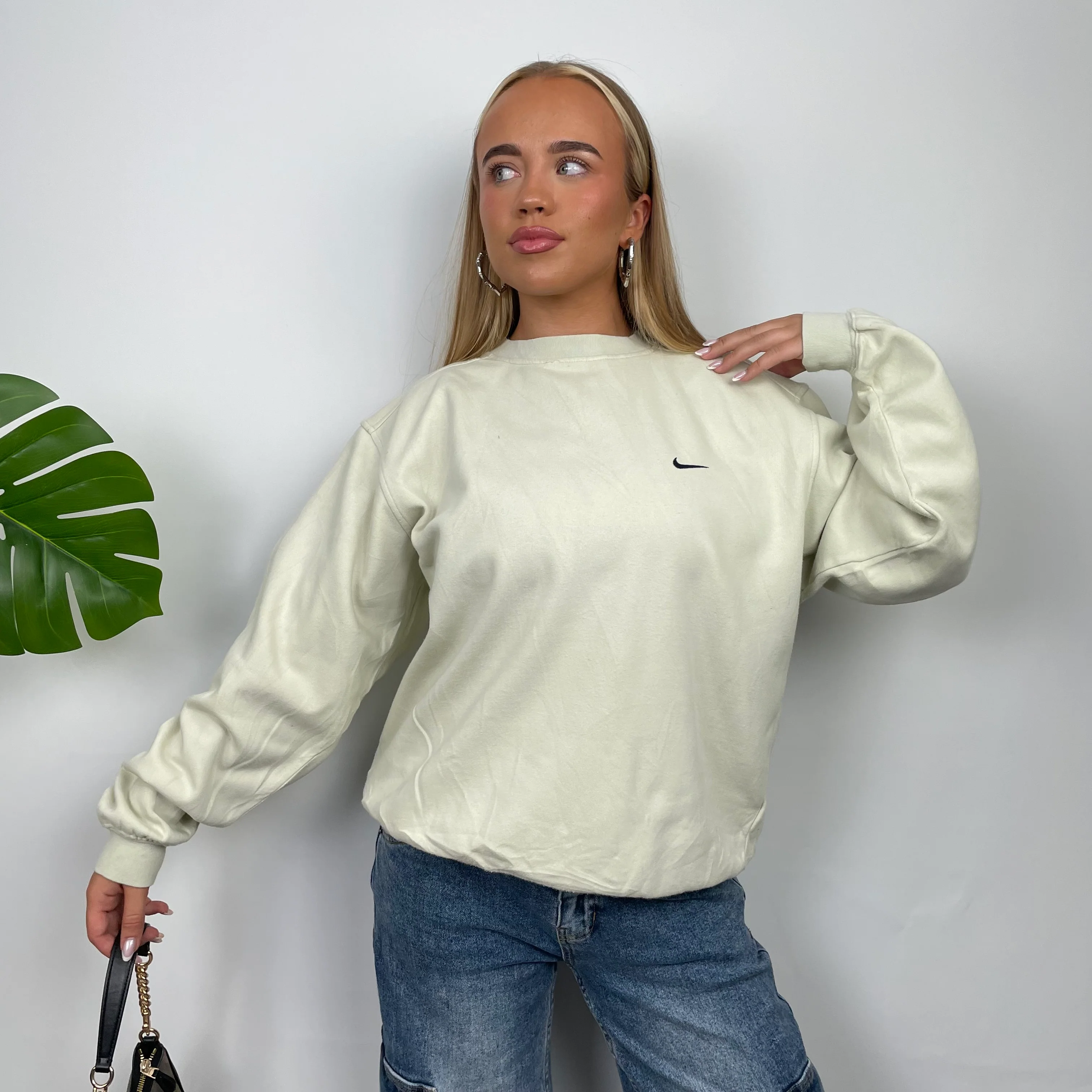 Nike Cream Embroidered Swoosh Sweatshirt (XL) - Image 3