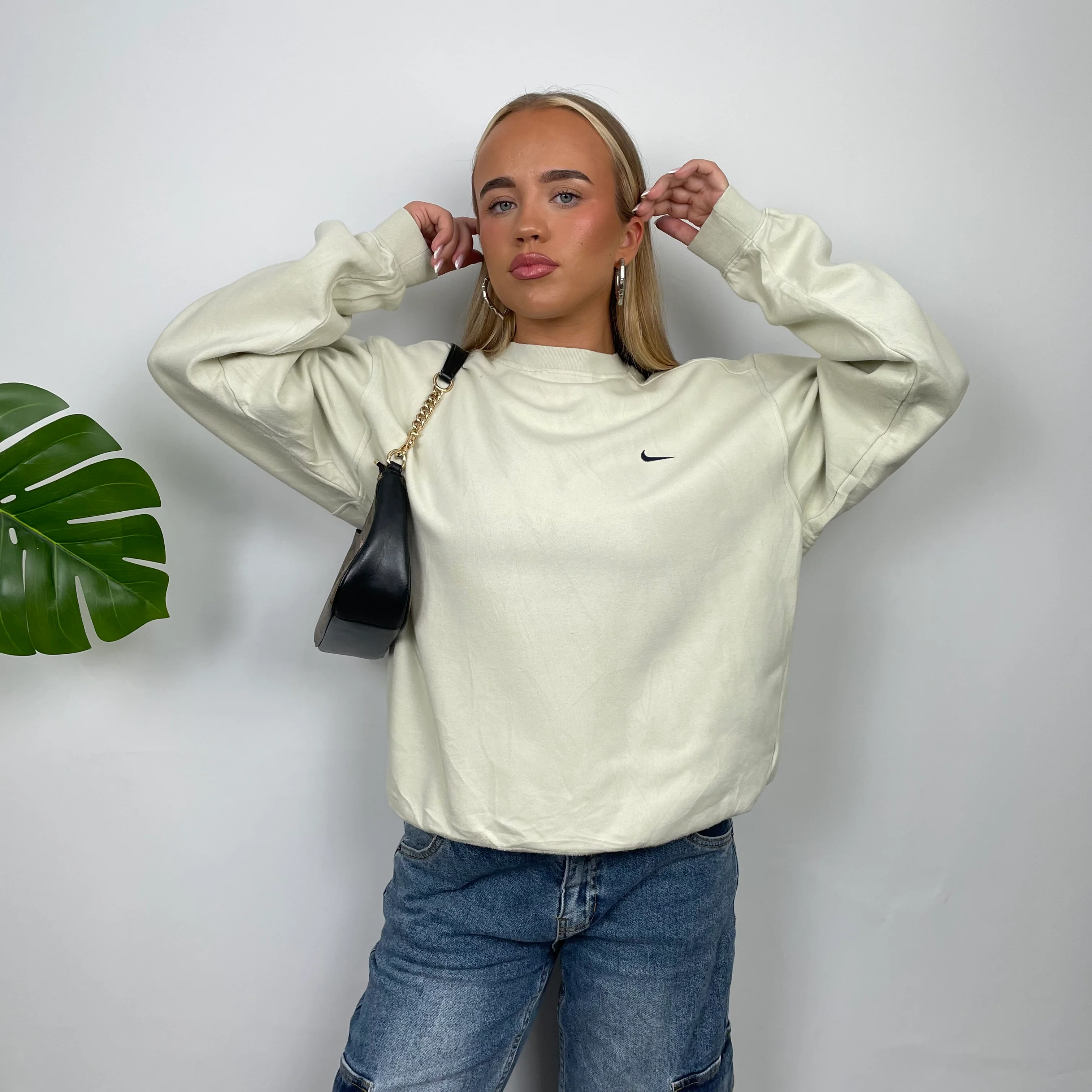 Nike Cream Embroidered Swoosh Sweatshirt (XL) - Image 4