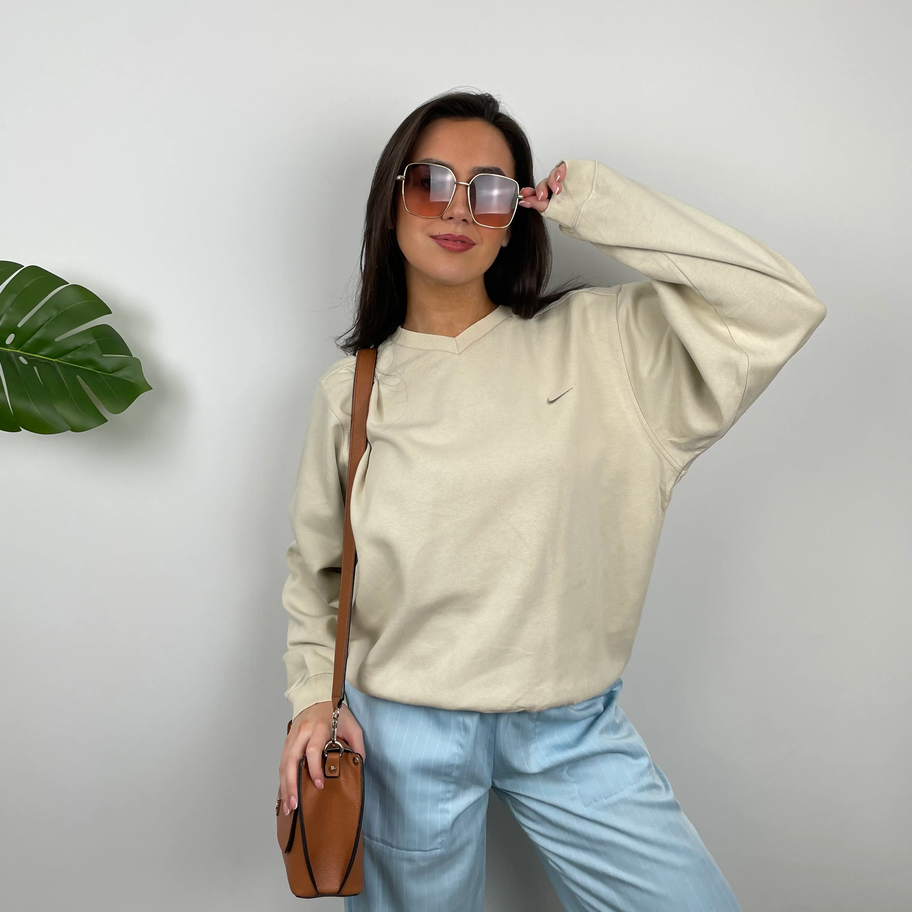 Nike Cream Embroidered Swoosh Sweatshirt (S) - Image 10