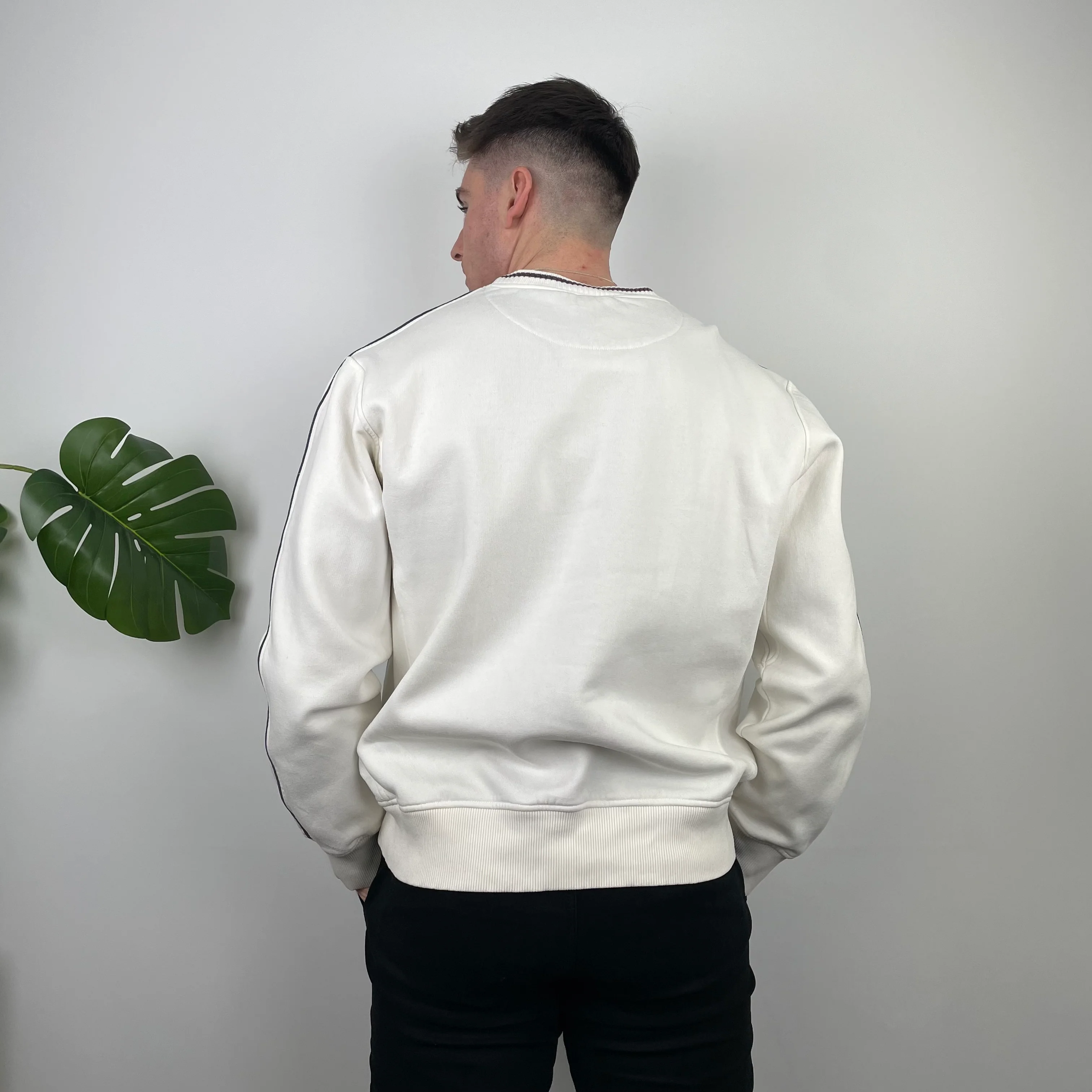 Nike White Embroidered Swoosh Sweatshirt (L) - Image 5