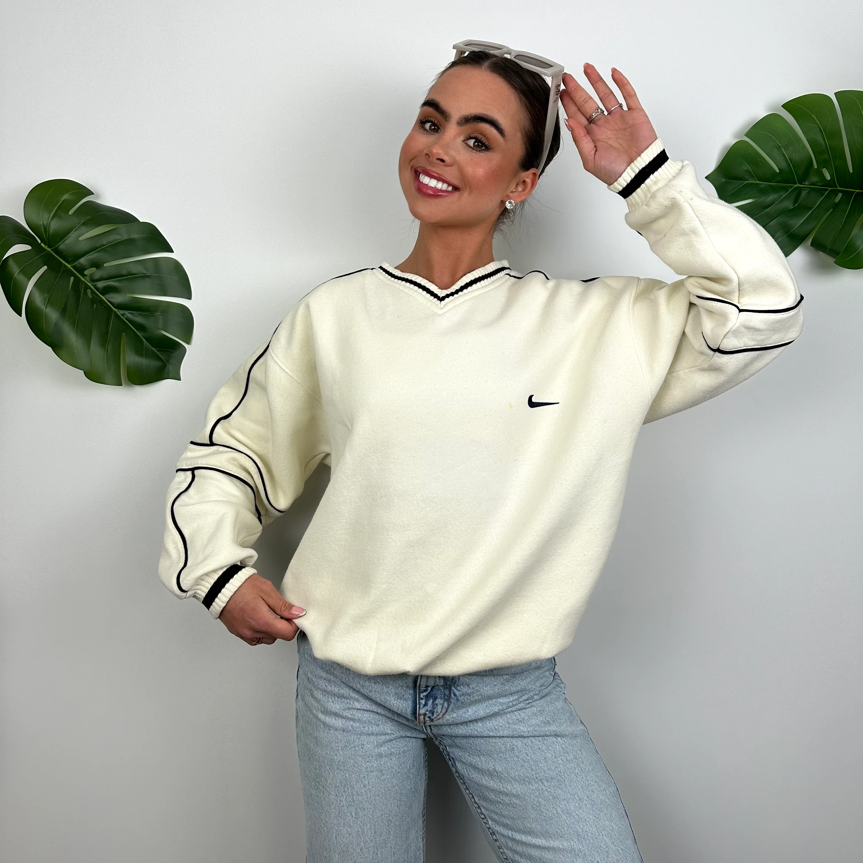 Nike Cream Embroidered Swoosh Sweatshirt (M) - Image 2