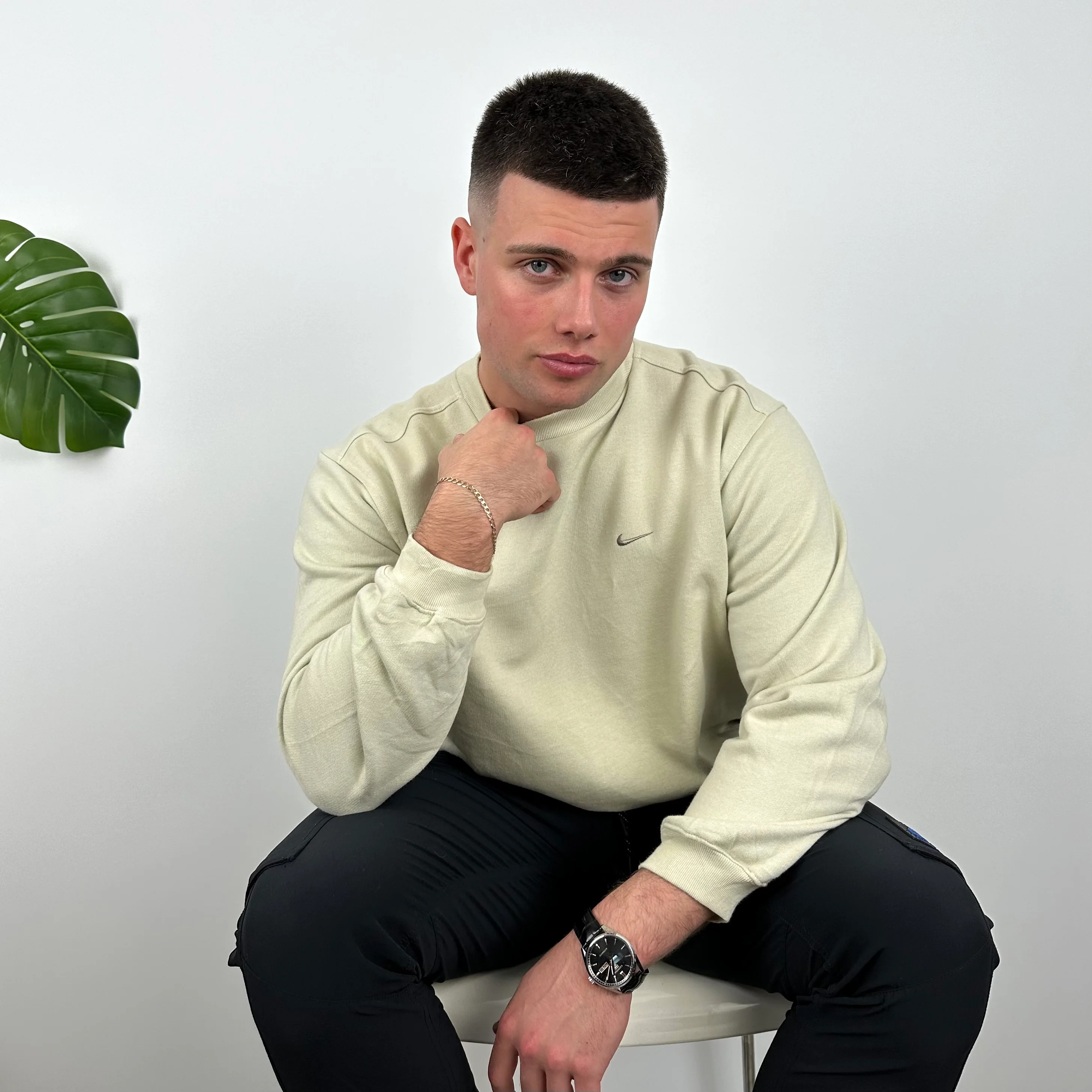Nike Cream Embroidered Swoosh Sweatshirt (M) - Image 6