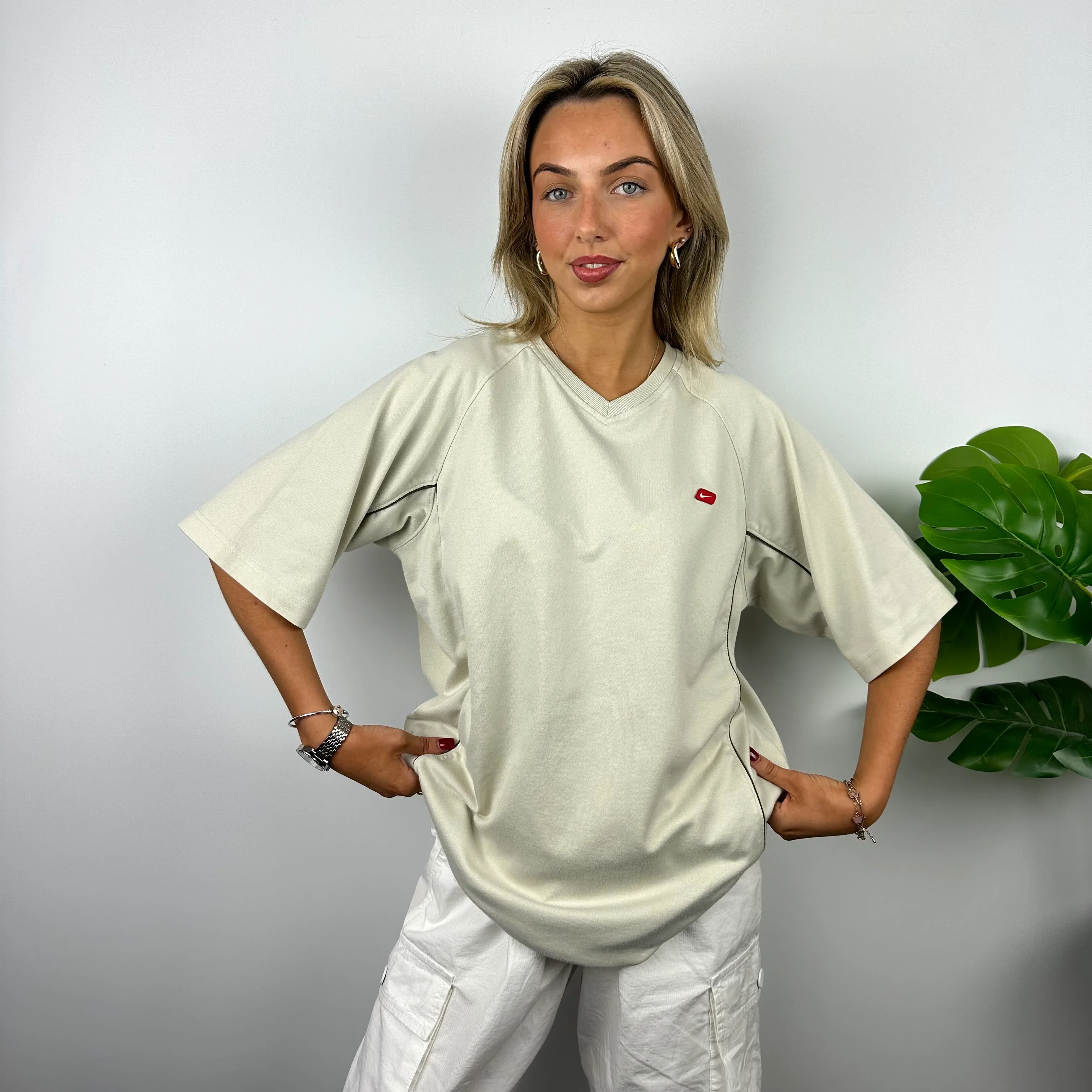Nike Cream Embroidered Swoosh T Shirt (L) - Image 2