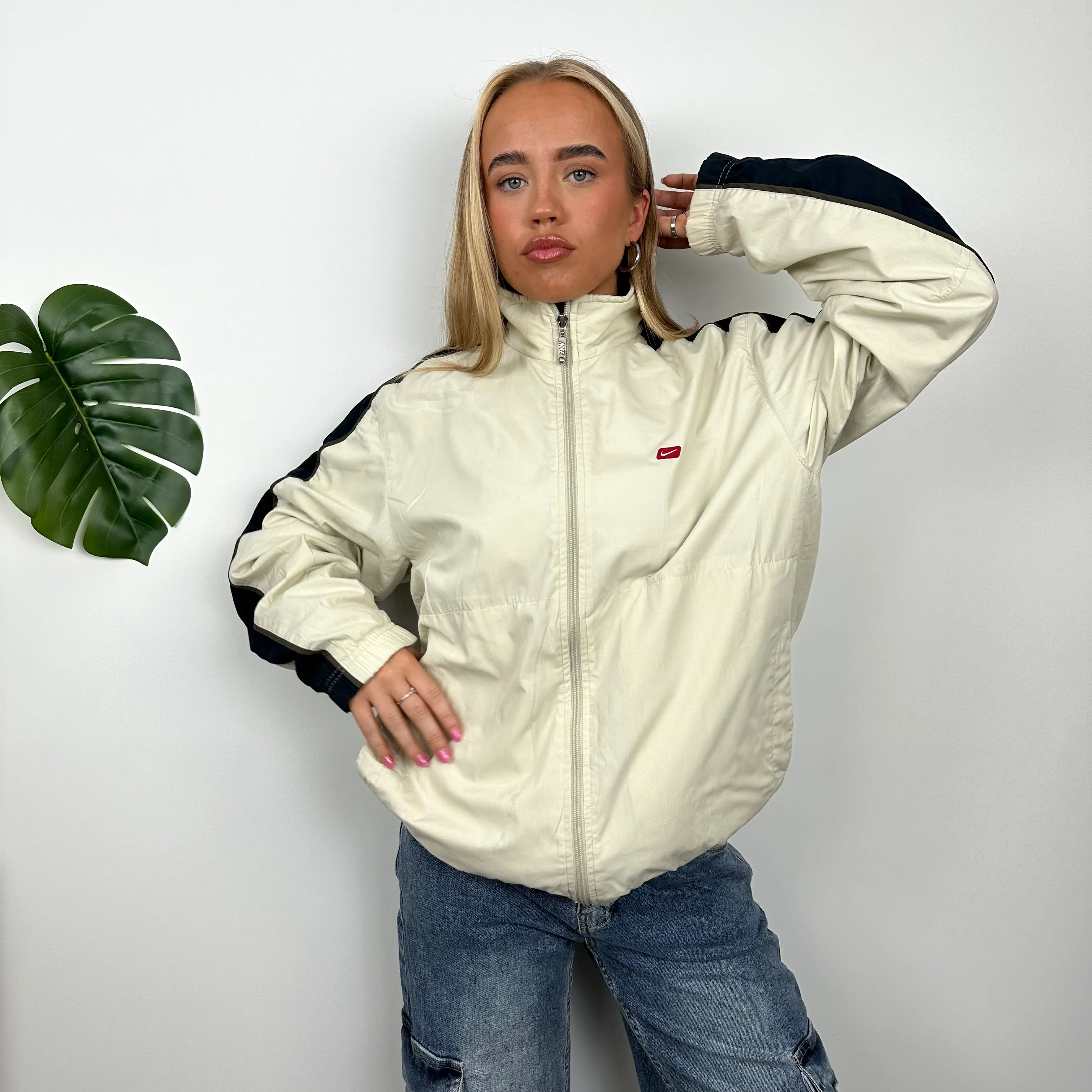 Nike Cream Embroidered Swoosh Windbreaker Jacket (M) - Image 3