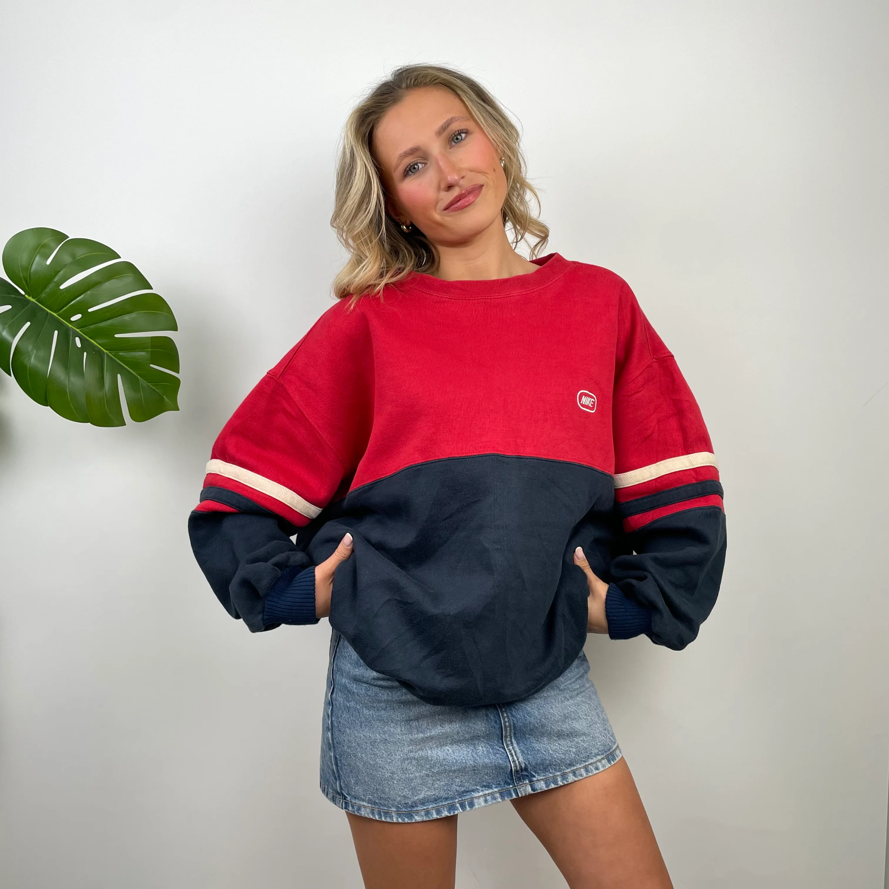 Nike Embroidered Spell Out Colour Block Sweatshirt (XXL) - Image 4