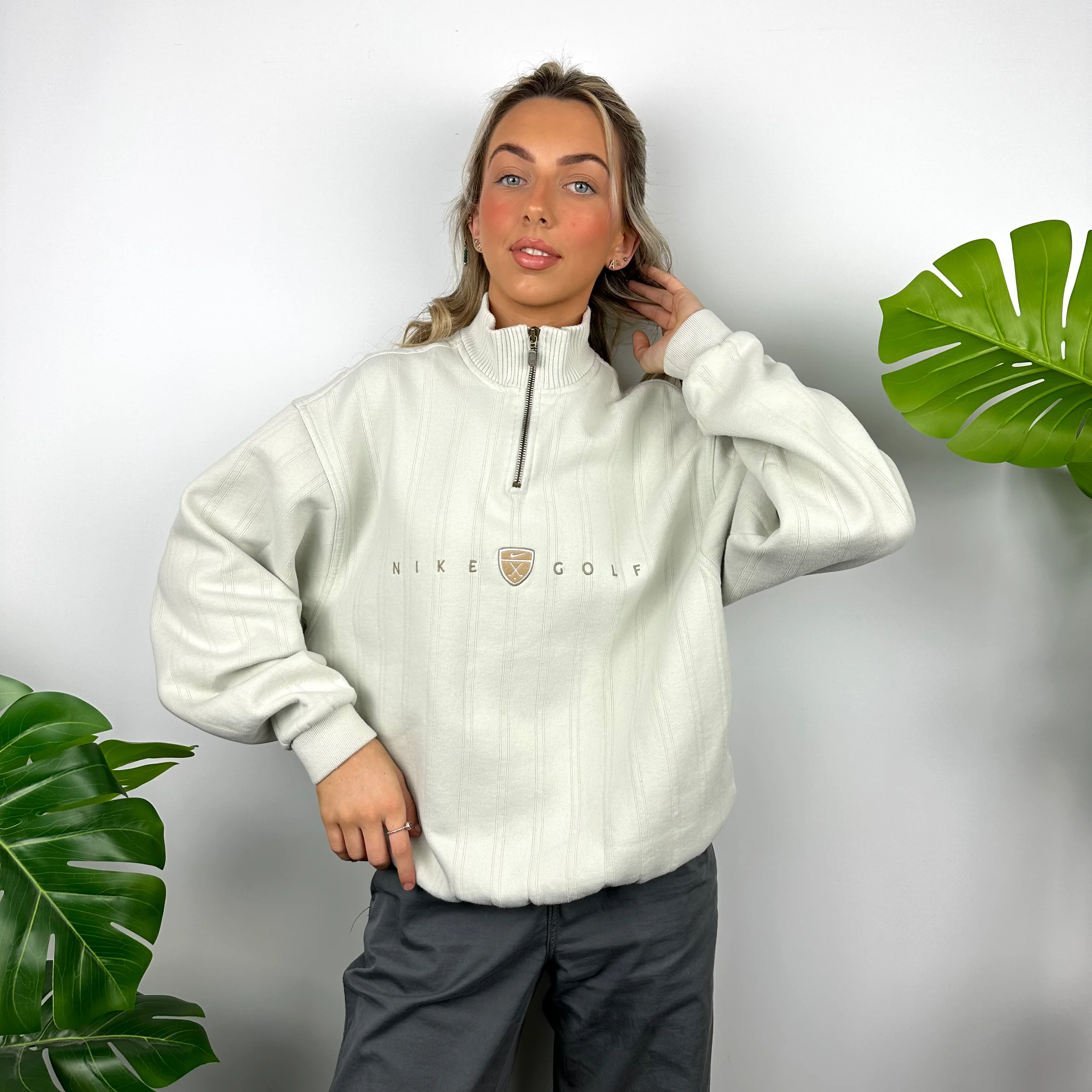 Nike Golf ULTRA RARE White Embroidered Spell Out Quarter Zip Sweatshirt (M)