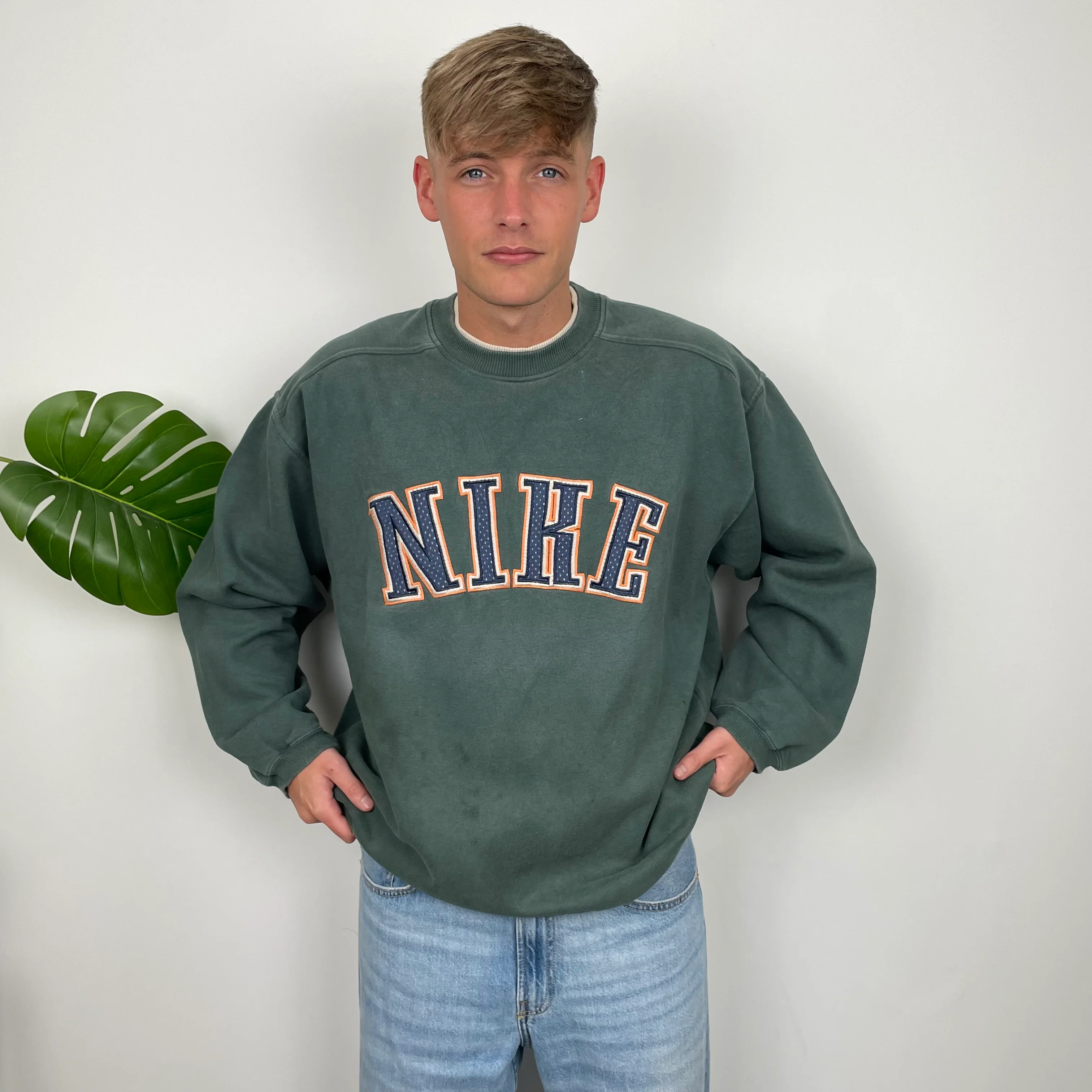 Nike Green Embroidered Spell Out Sweatshirt (XL) - Image 3