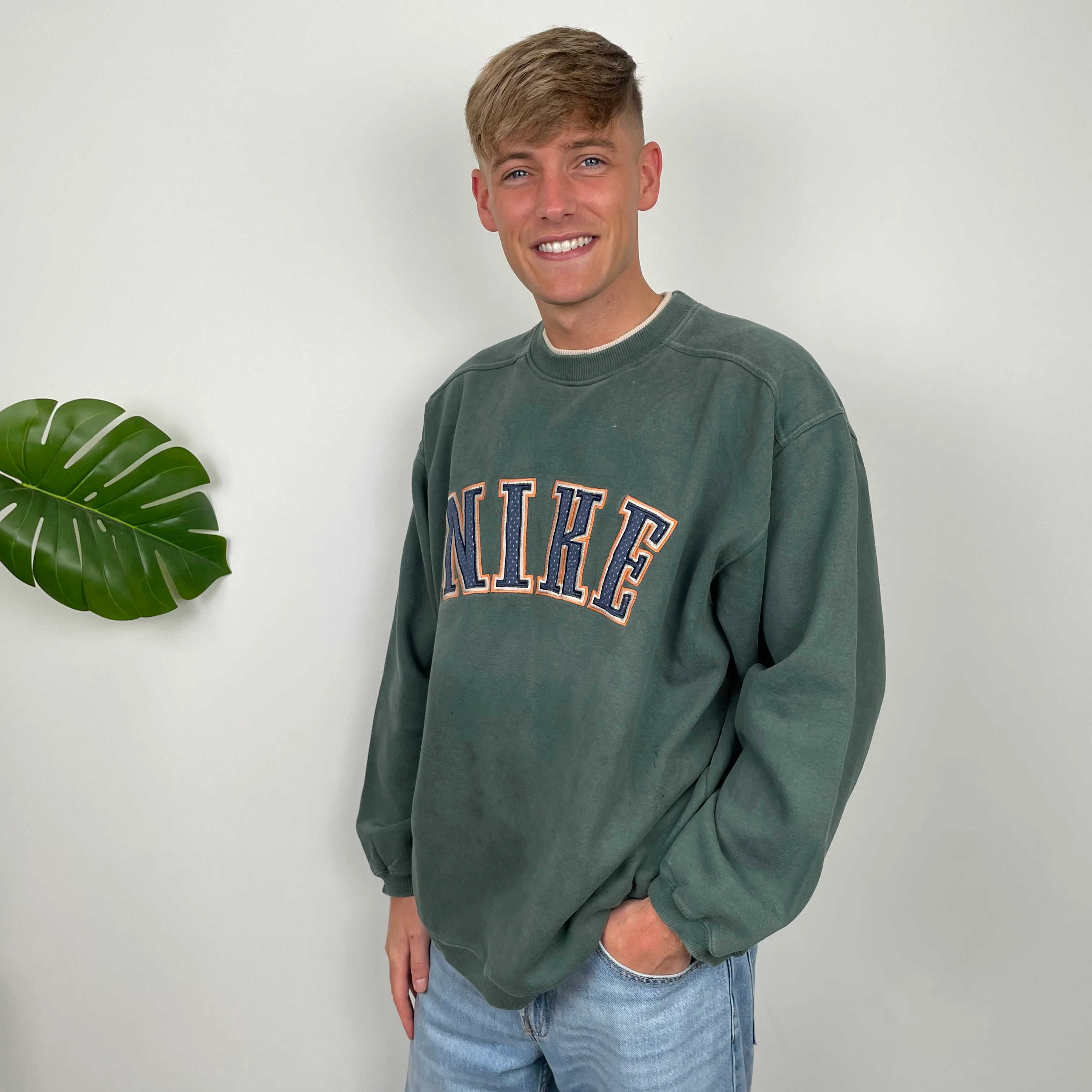 Nike Green Embroidered Spell Out Sweatshirt (XL) - Image 4
