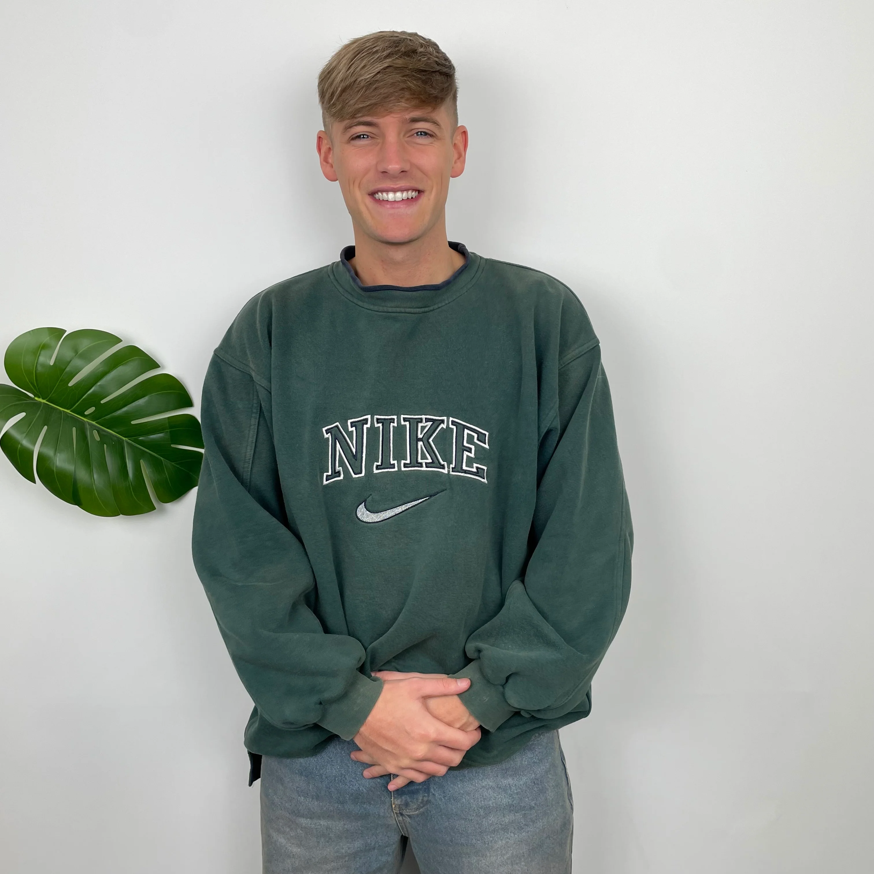 Nike Green Embroidered Spell Out Sweatshirt (XXL) - Image 2