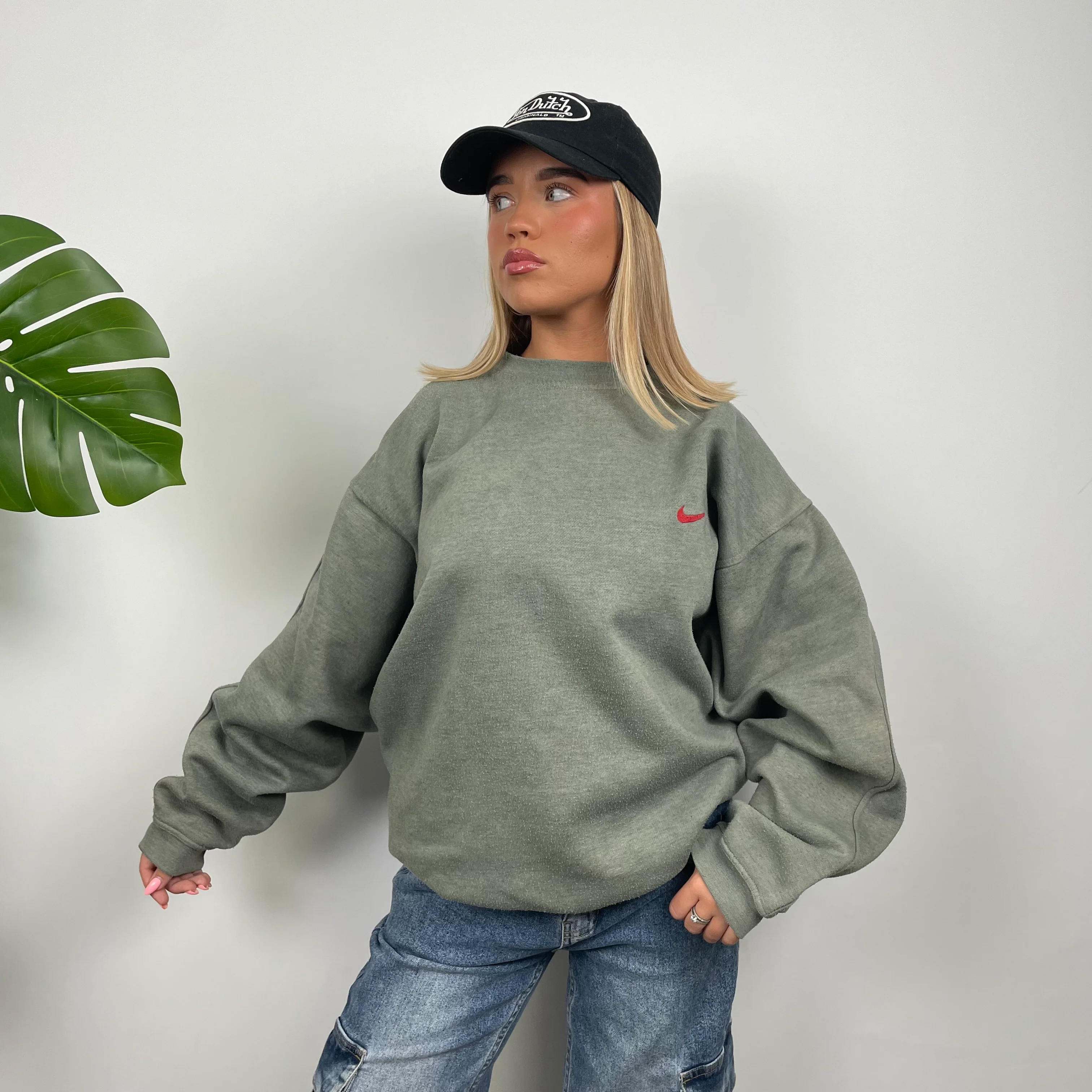 Nike Green Embroidered Swoosh Sweatshirt (L) - Image 3