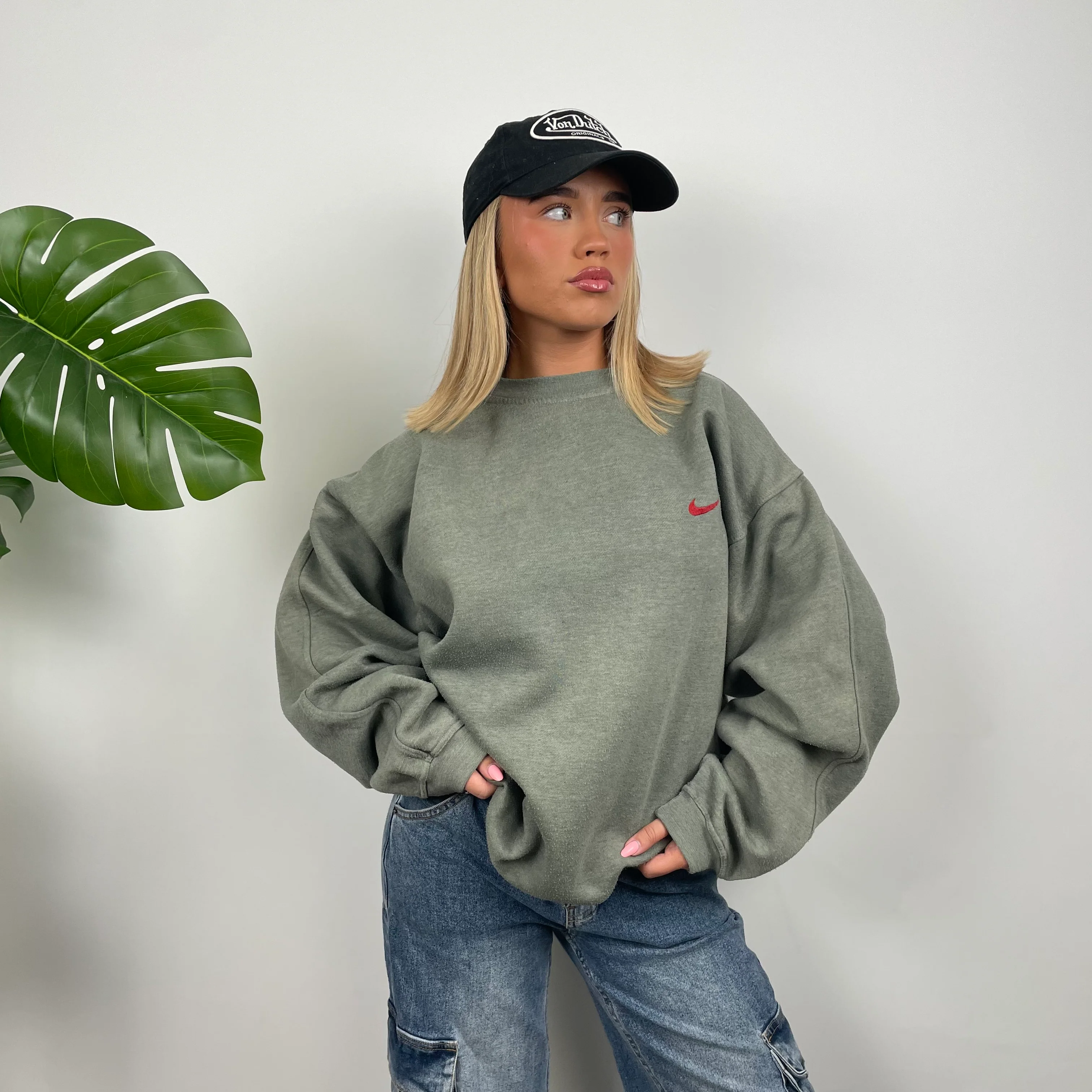 Nike Green Embroidered Swoosh Sweatshirt (L) - Image 4