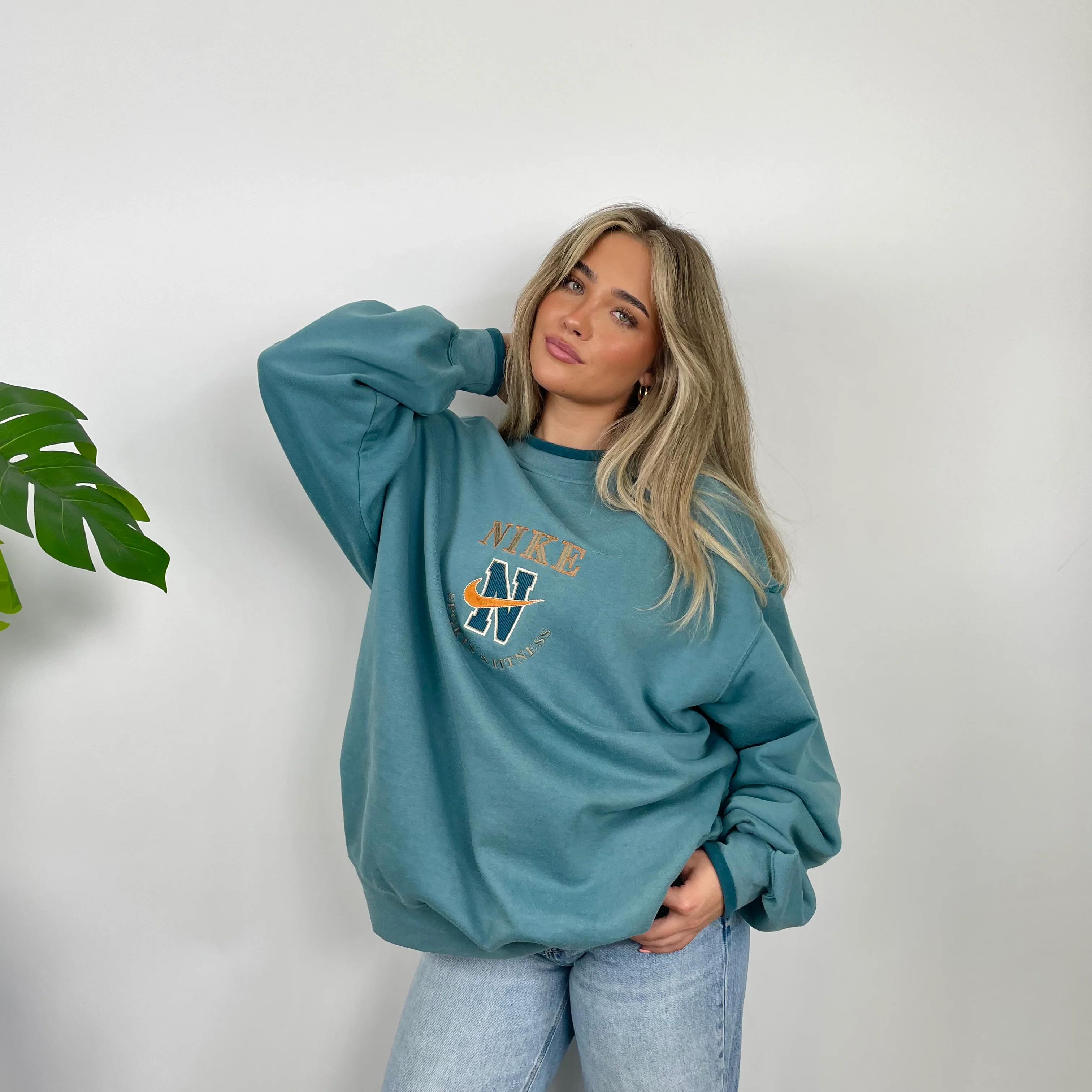 Nike Green Embroidered Swoosh Sweatshirt (XL) - Image 6