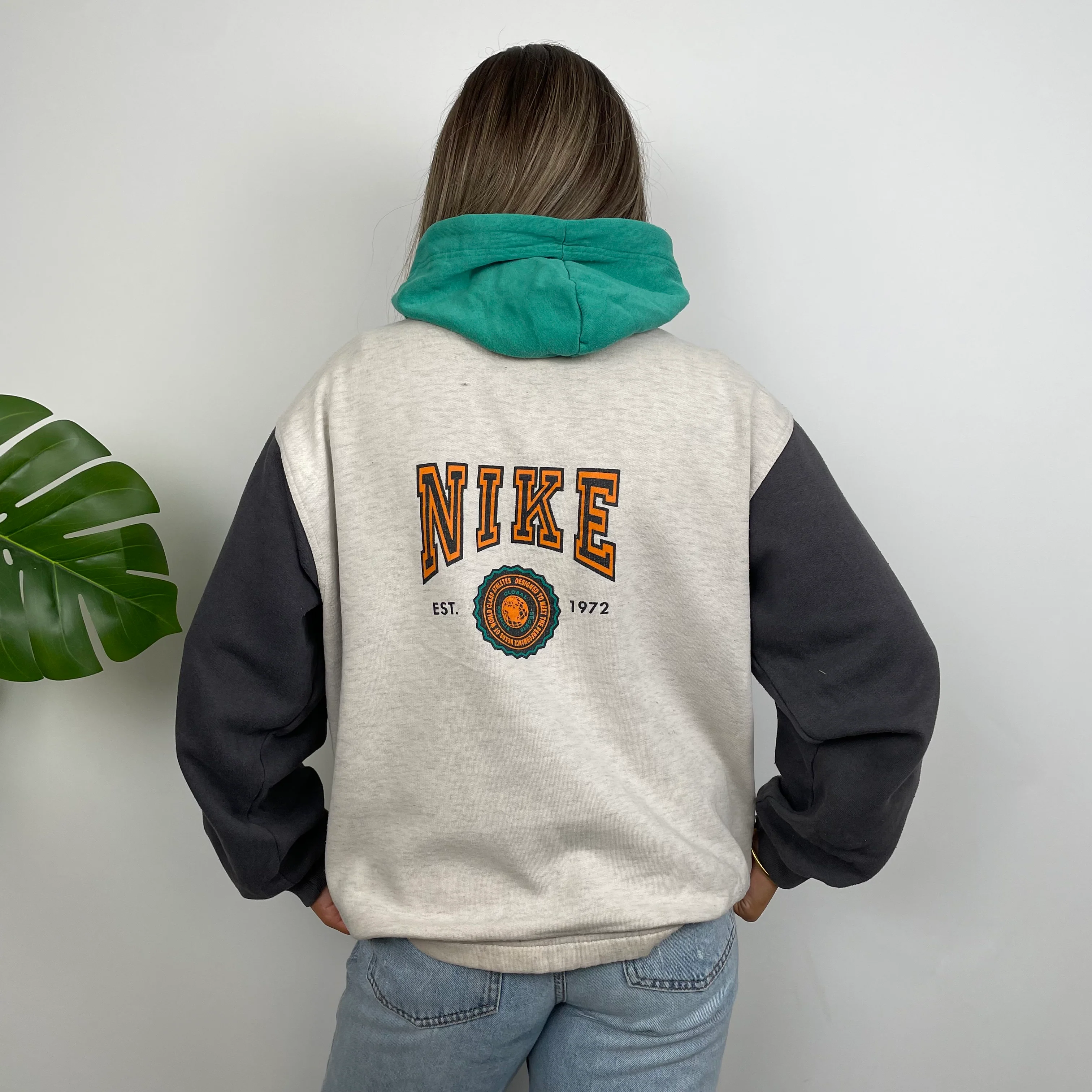 Nike Grey Embroidered Nike Hoodie (L) - Image 3
