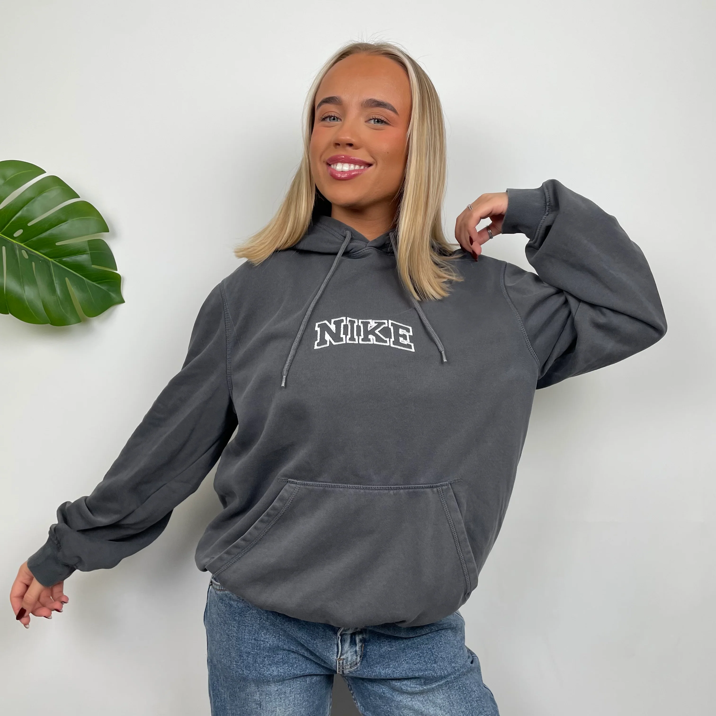Nike Grey Embroidered Spell Out Hoodie (L) - Image 3