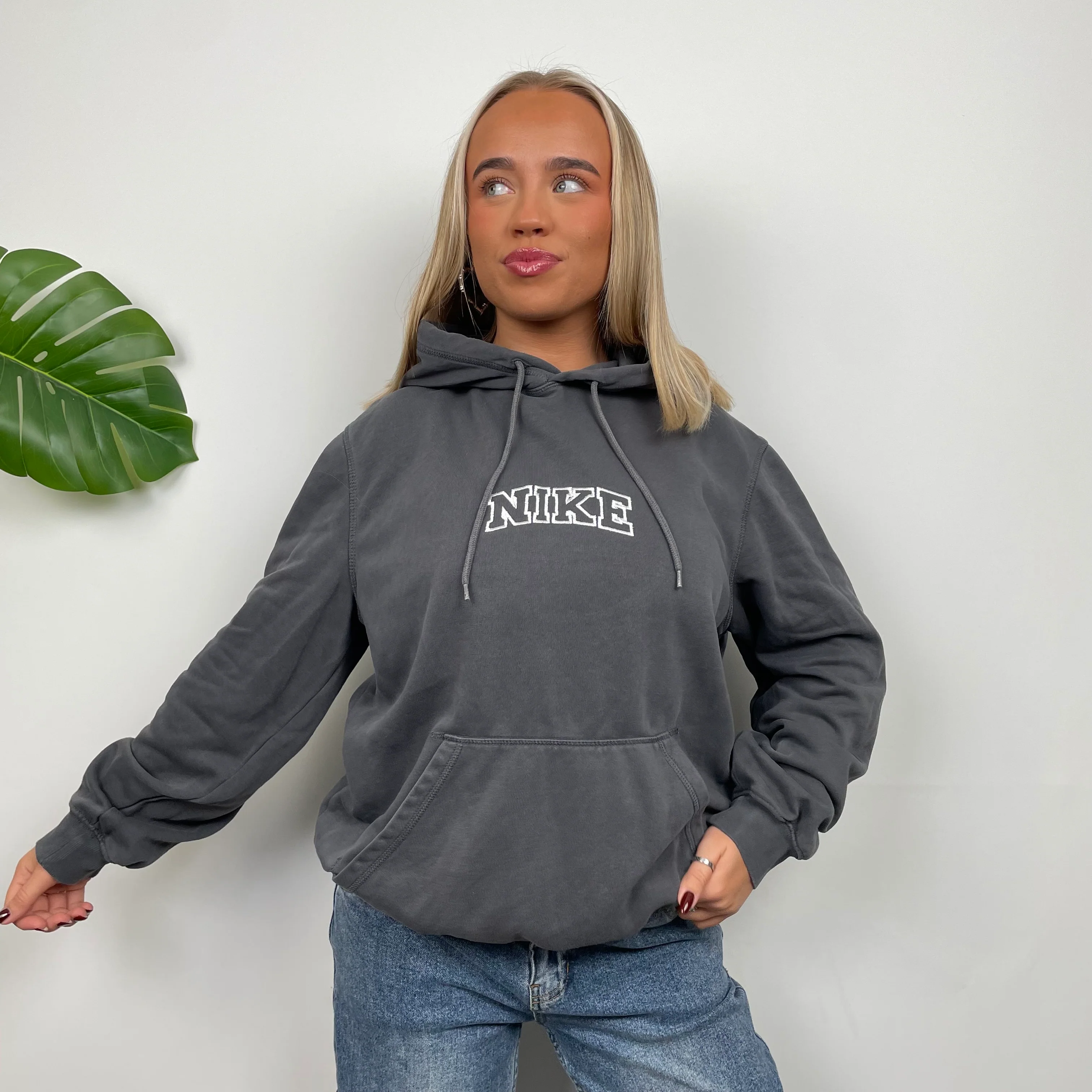 Nike Grey Embroidered Spell Out Hoodie (L) - Image 4